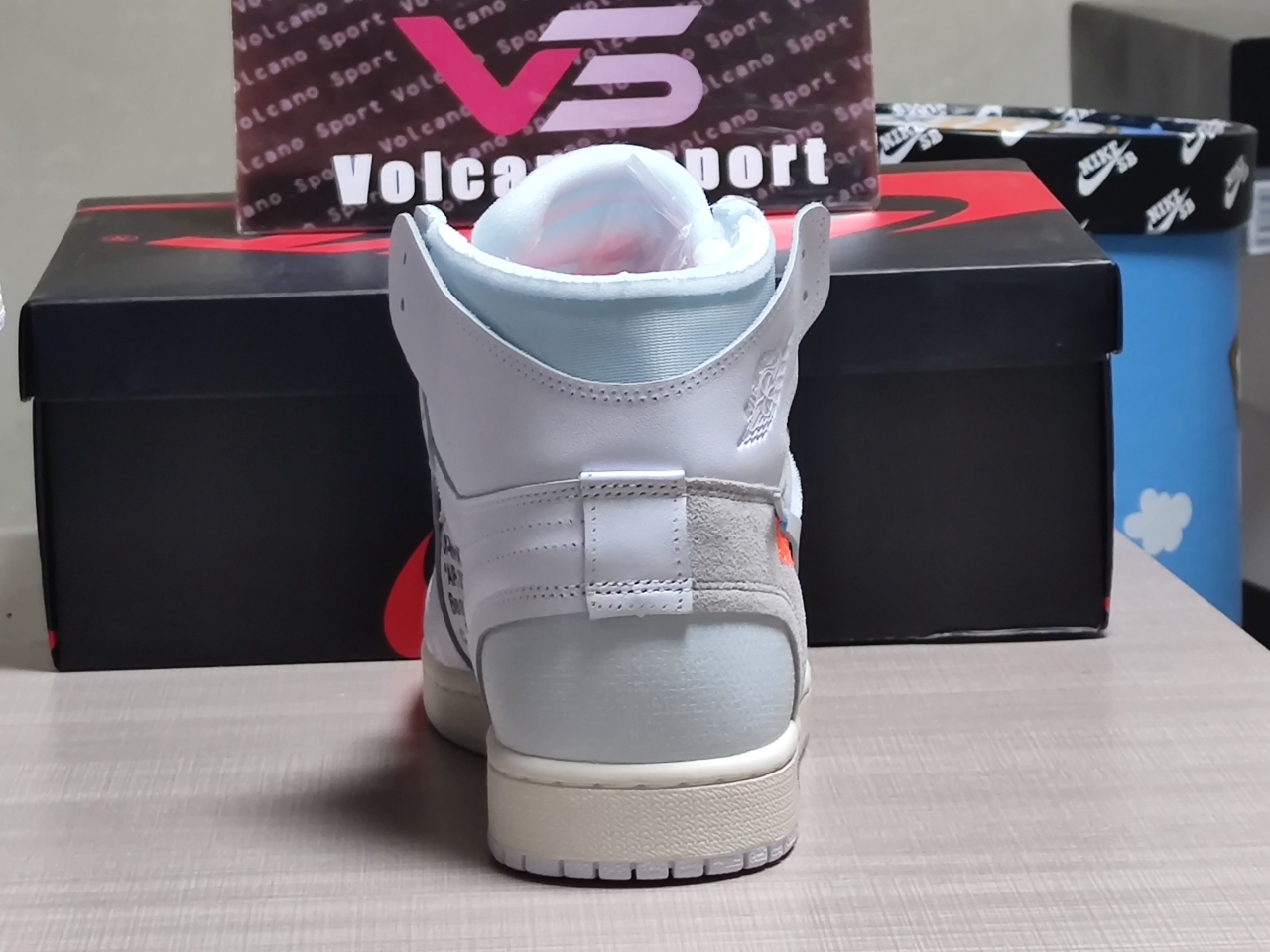 Jordan 1 Retro High x Off-White White AQ0818-100