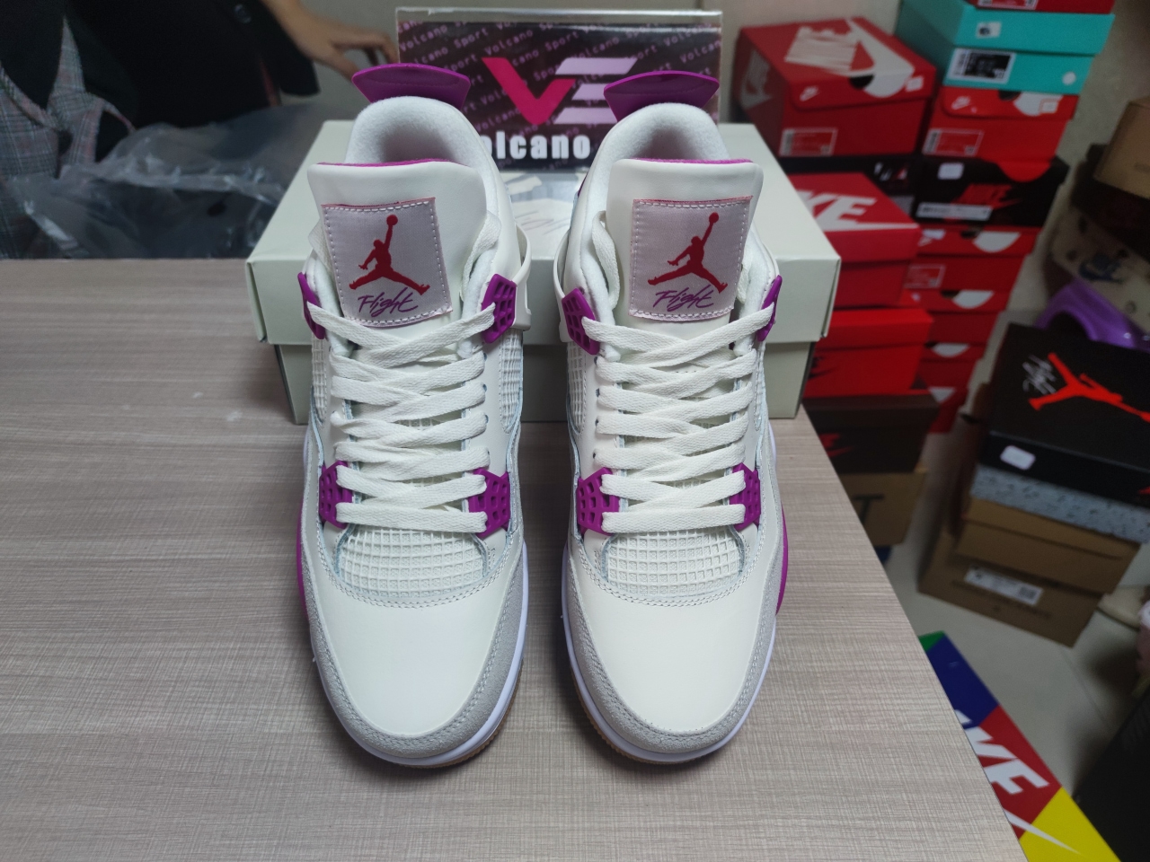 Jordan 4 Retro SB Pink
