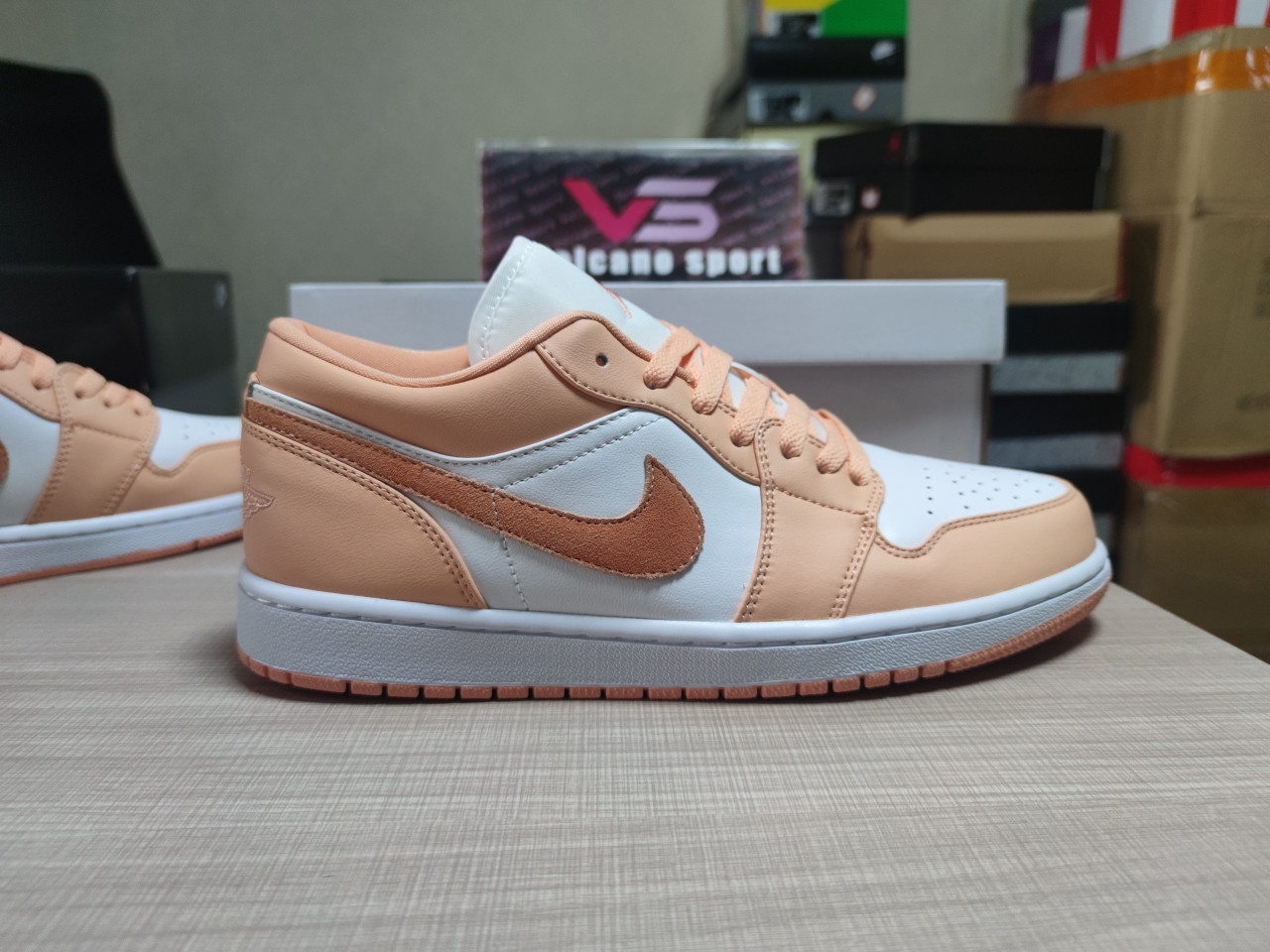 Jordan 1 Low Sunset Haze DC0774-801