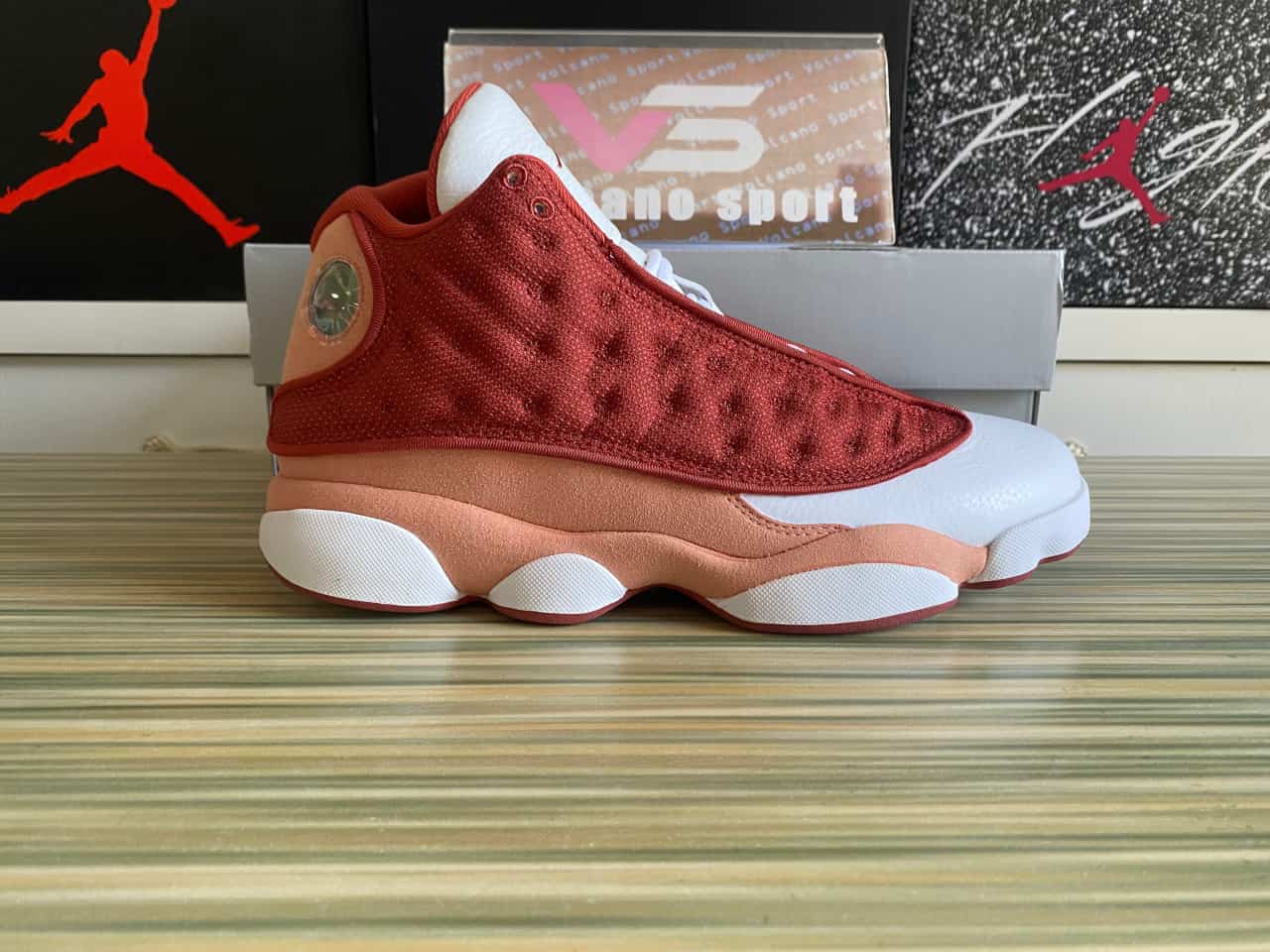 Jordan 13 Retro Dune Red DJ5982-601