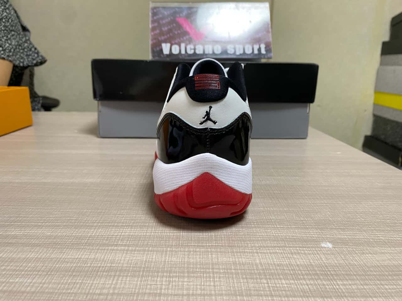 Jordan 11 Retro Low Concord Bred AV2187-160
