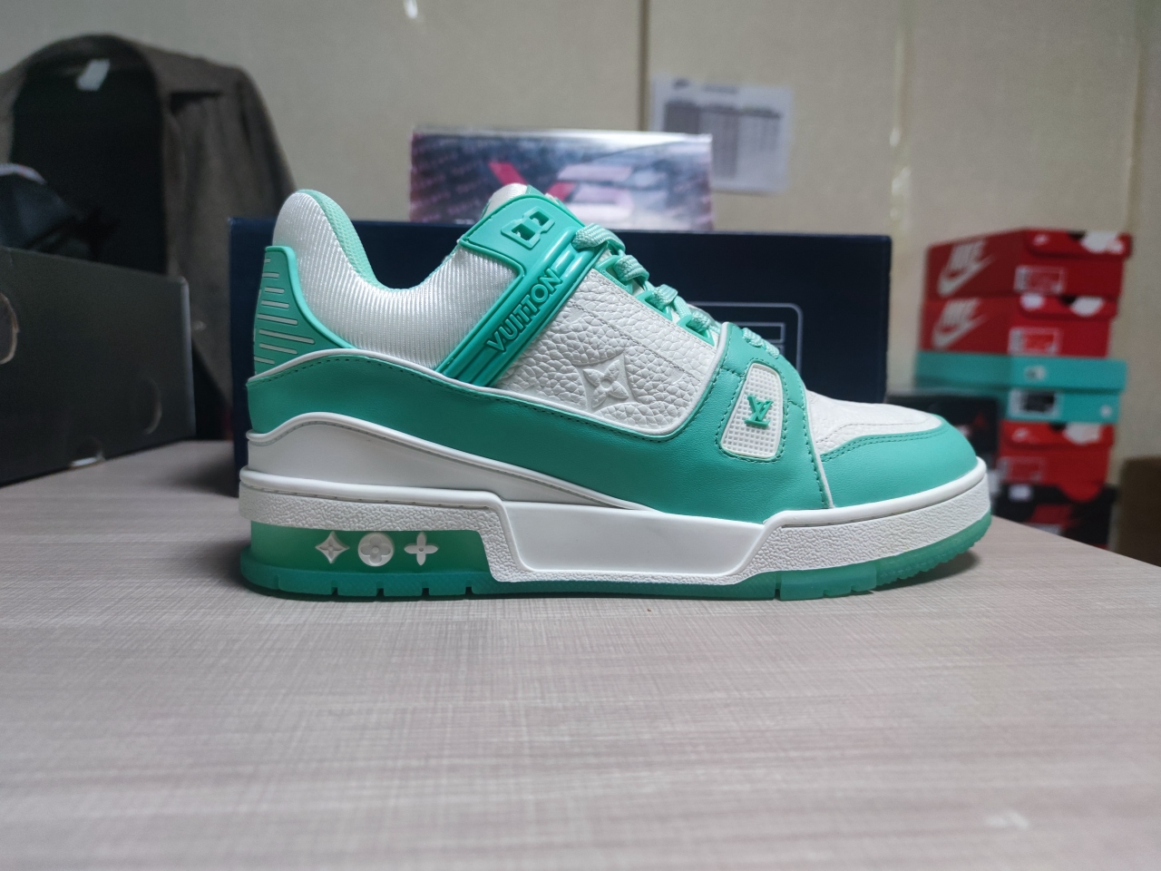 LV Trail Sneaker 380N Green
