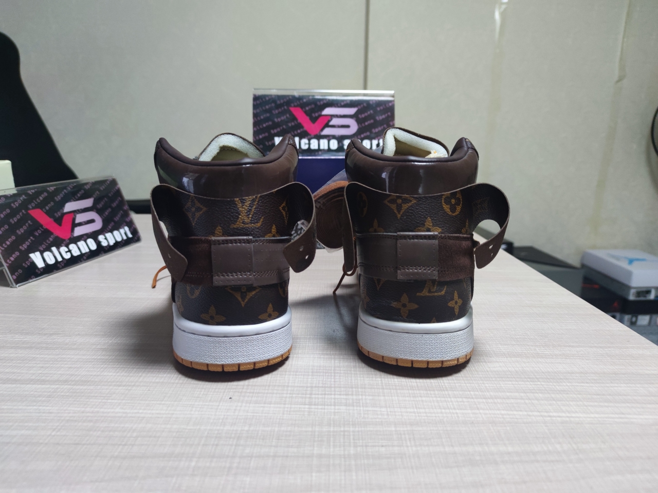LV x Jordan 1 high