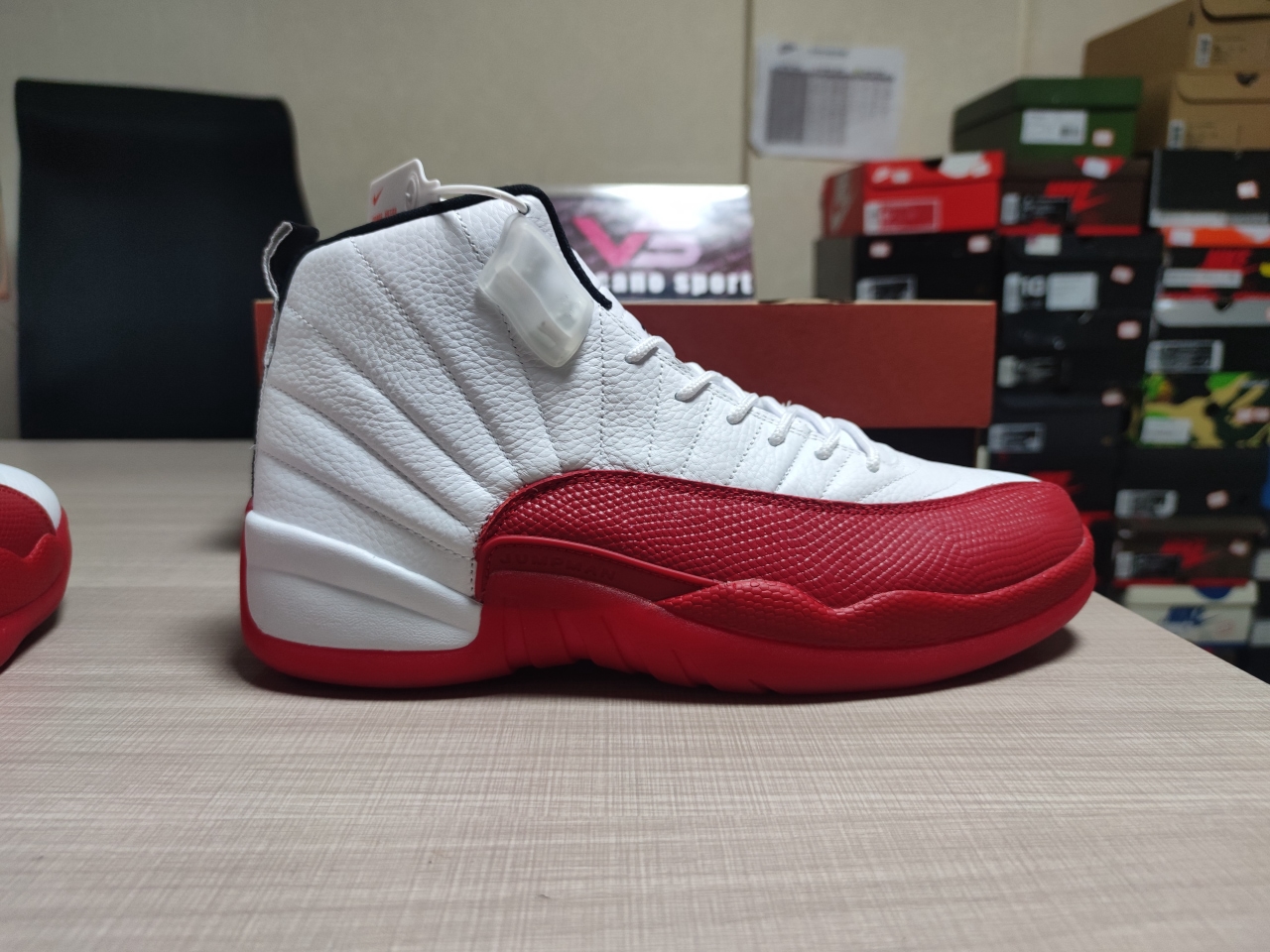 Jordan 12 Retro Cherry CT8013 116