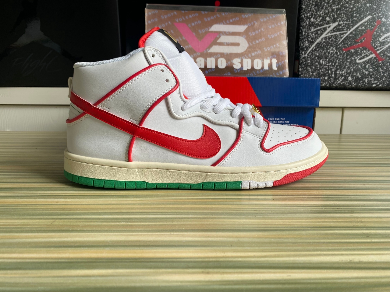 Nike SB Dunk High Paul Rodriguez Mexico CT6680-100