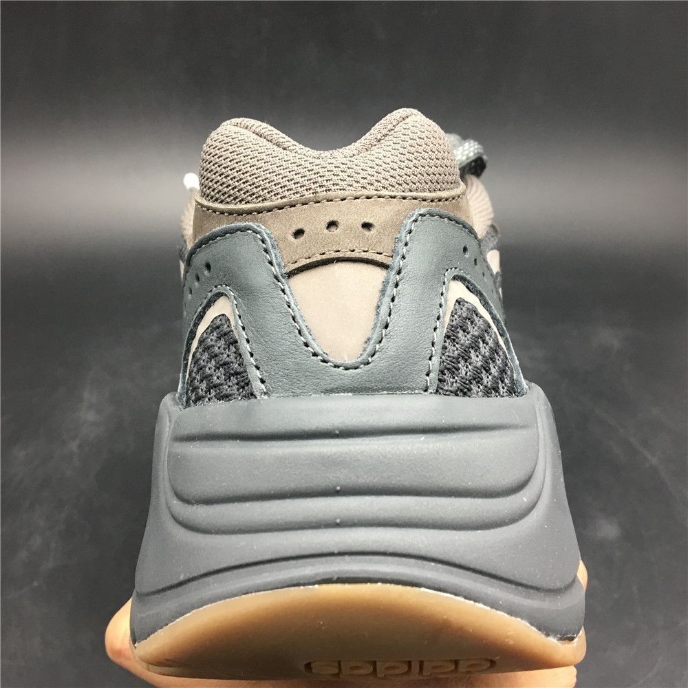 adidas Yeezy Boost 700 V2Geode