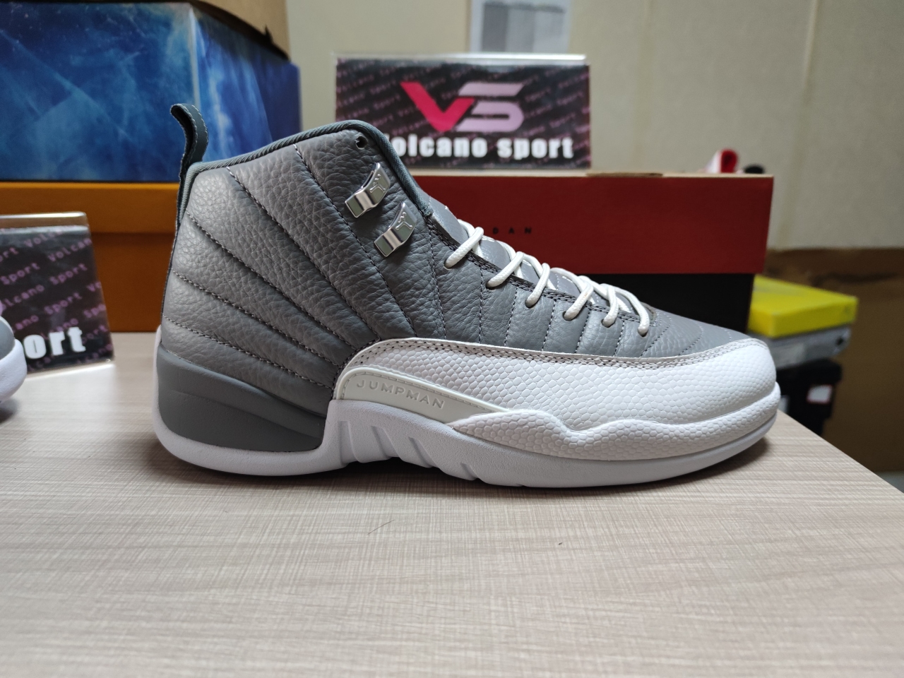 Jordan 12 Retro Stealth CT8013 105
