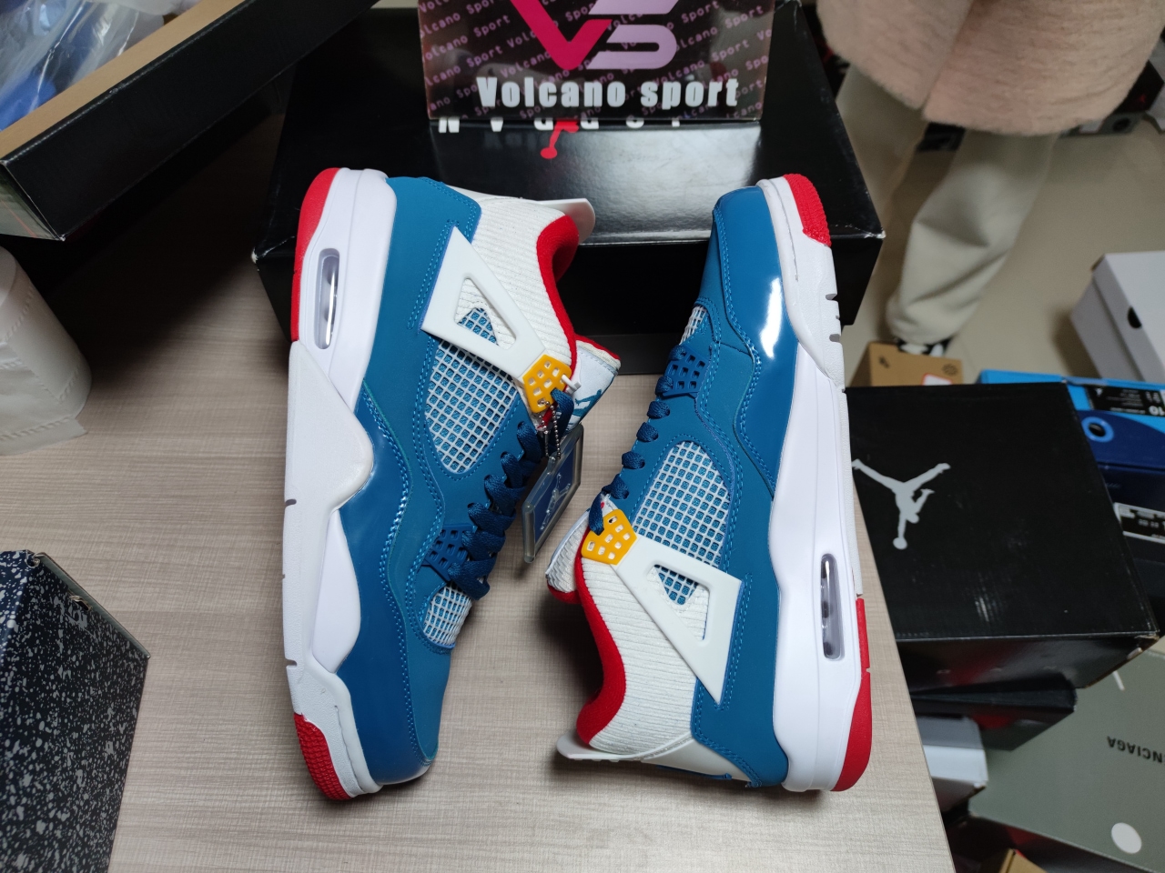 Jordan 4 Retro Messy Room DR6952 400