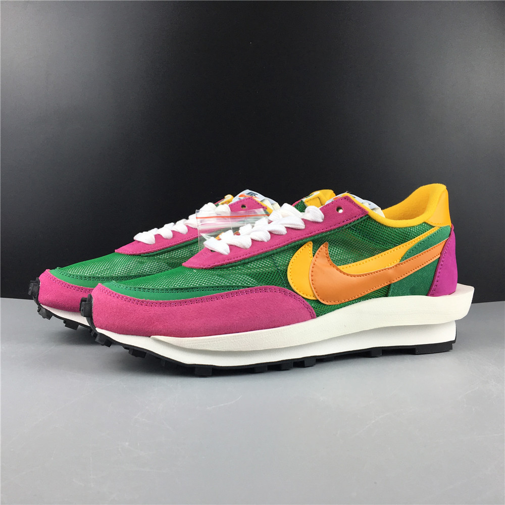 Sacai x Nike LVD Waffle Daybre BV0073-001