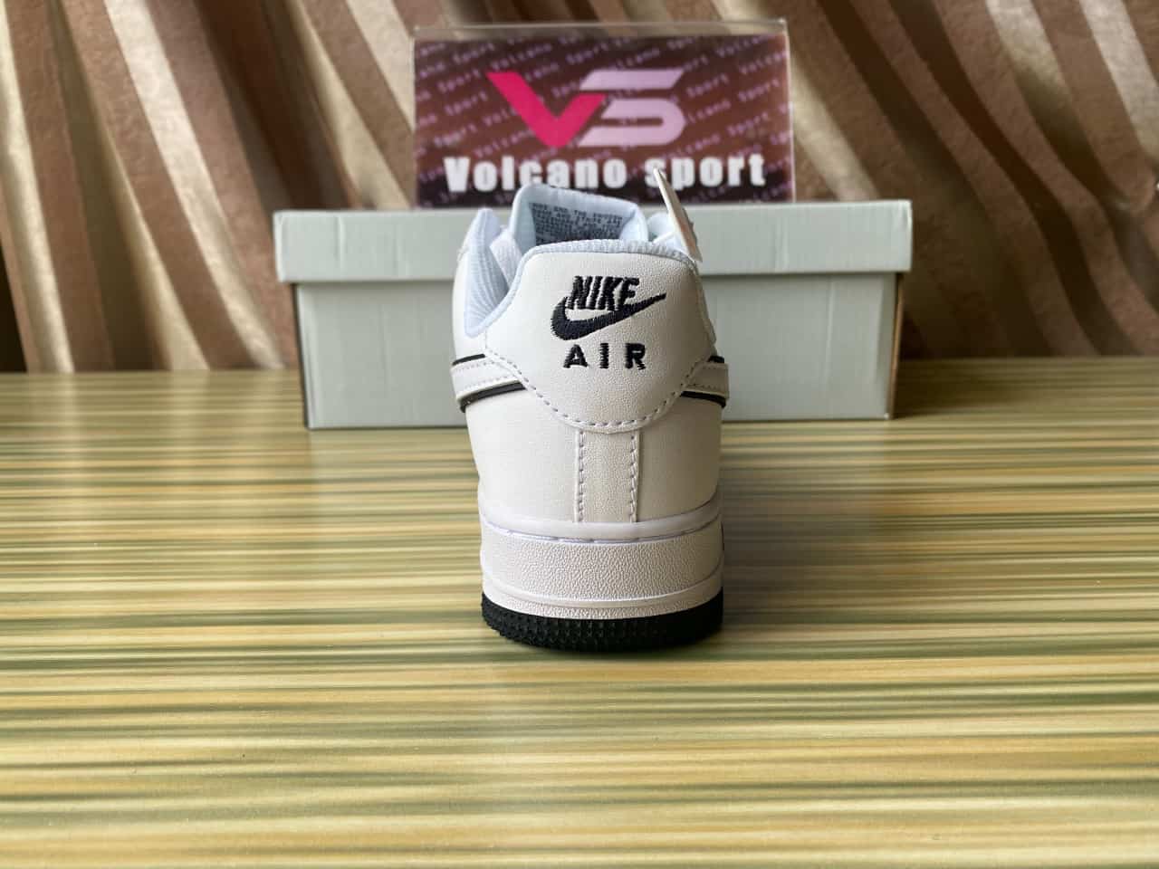 Air Force 1 '07 Low White Black Outline Swoosh DV0788-103