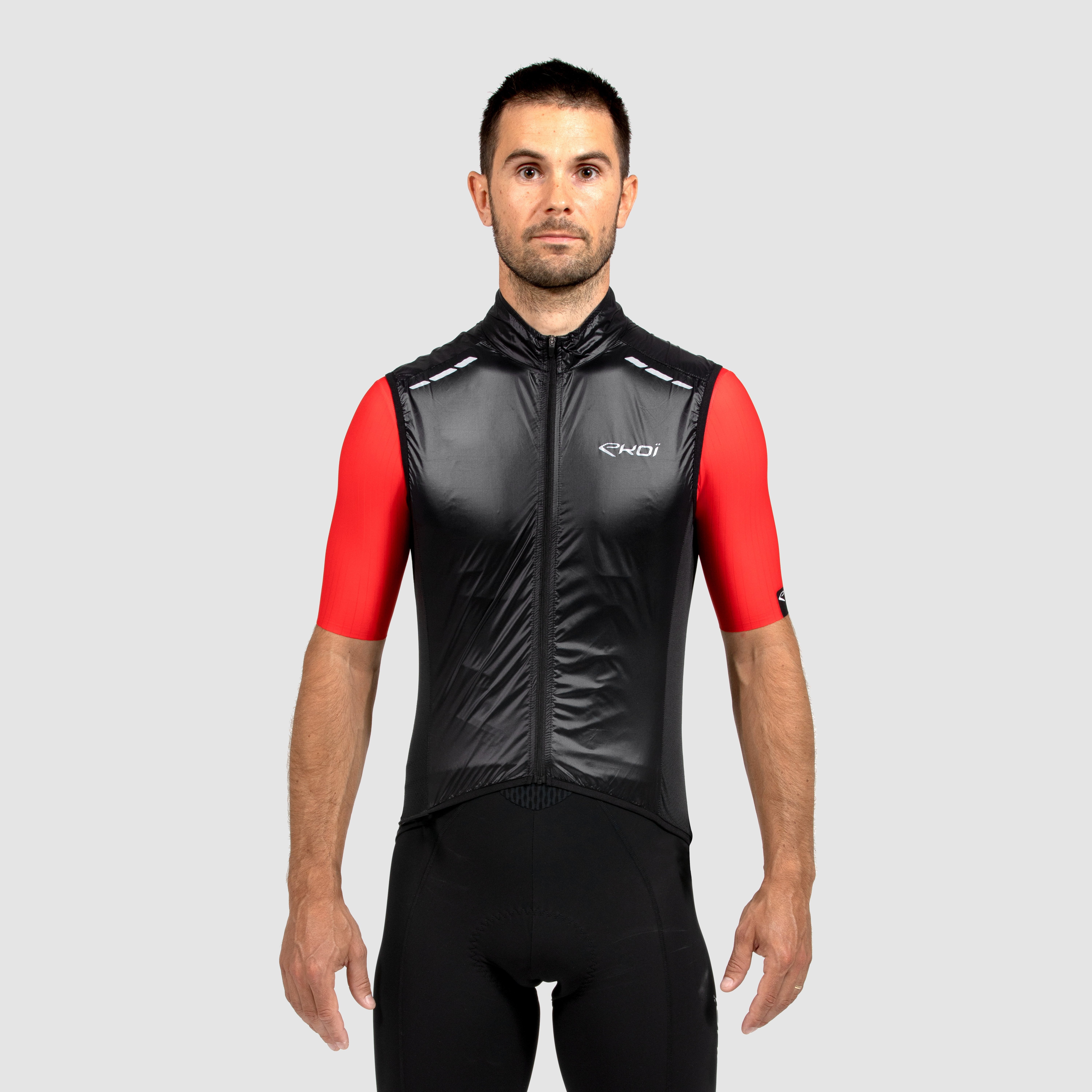 EKOI Perf WINDPROOF LIGHT LASER Windbreaker Black