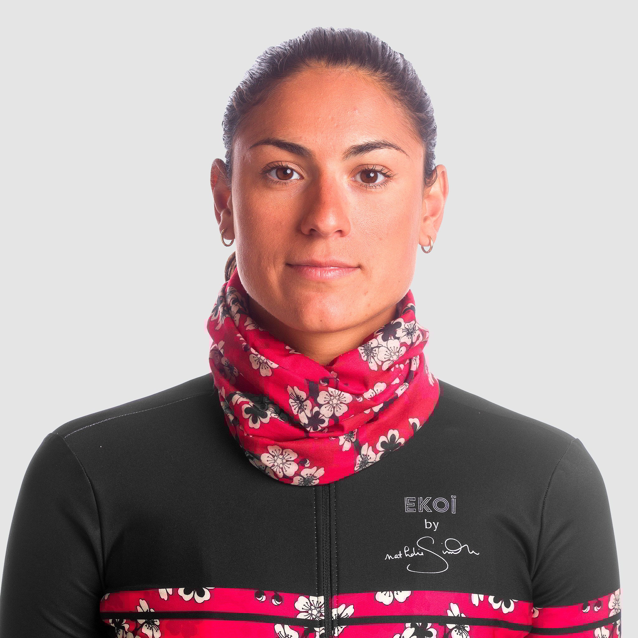 Nathalie Simon red neck tube by