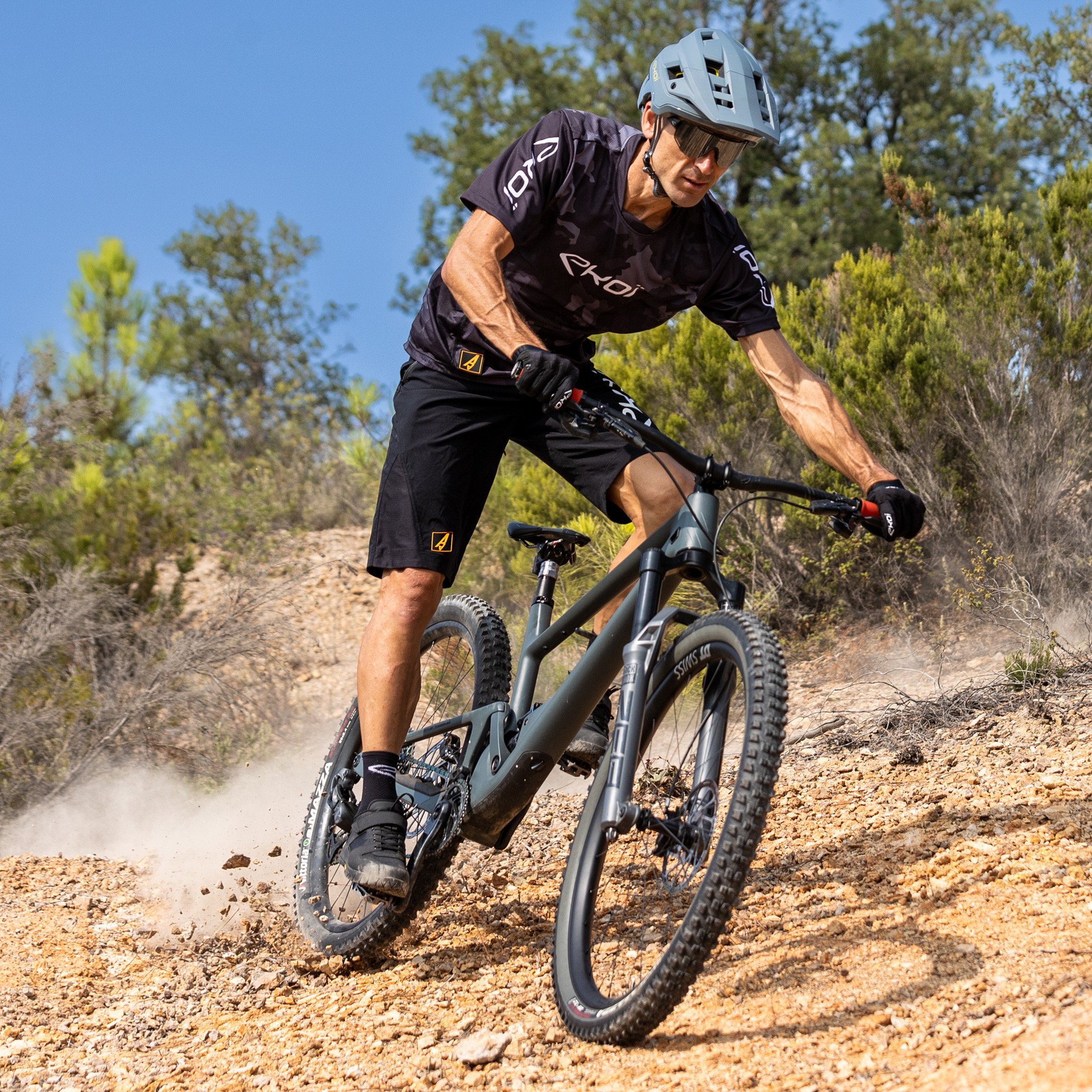EKOI Absolute Absalon Black MTB short