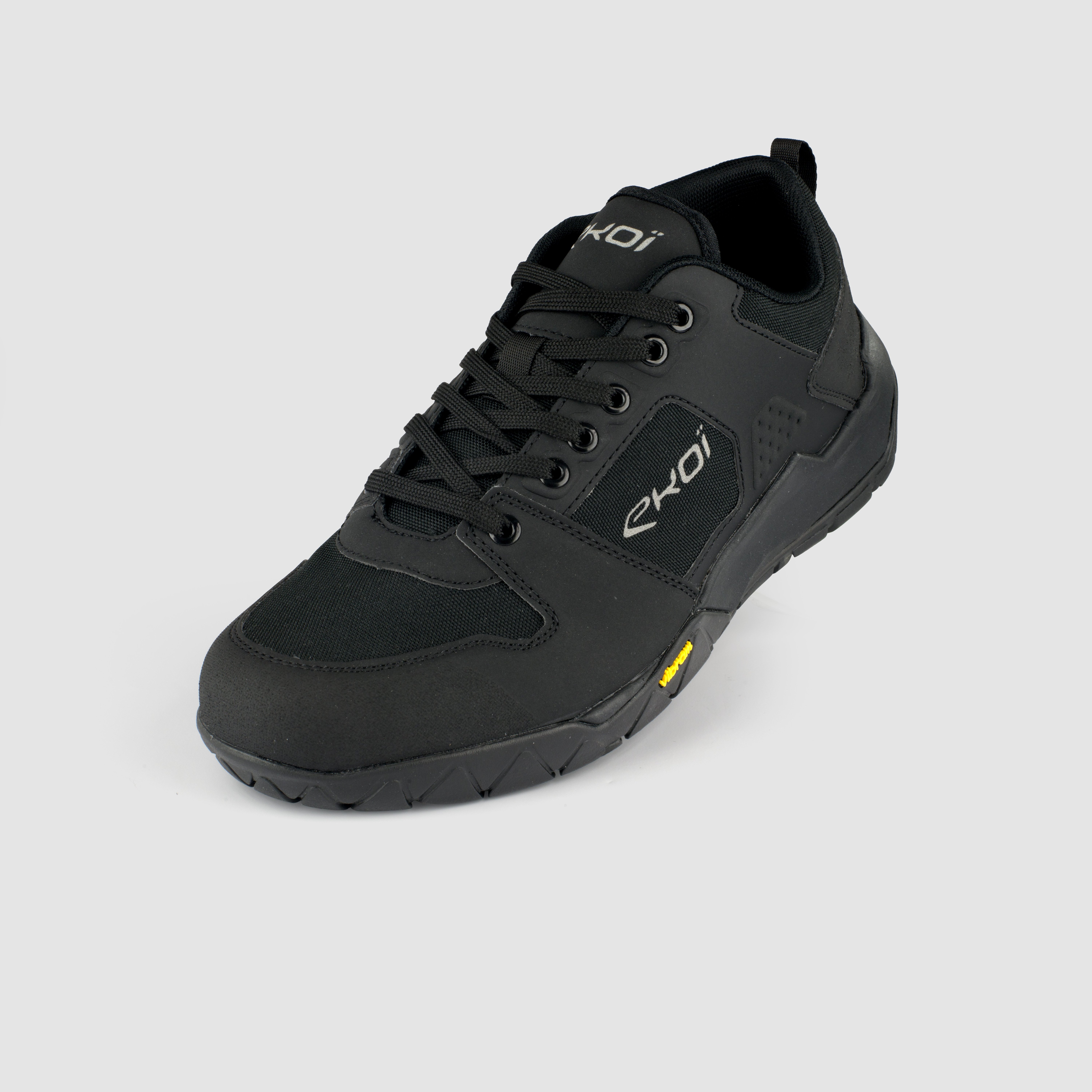 EKOI GE S4 FLAT shoes
