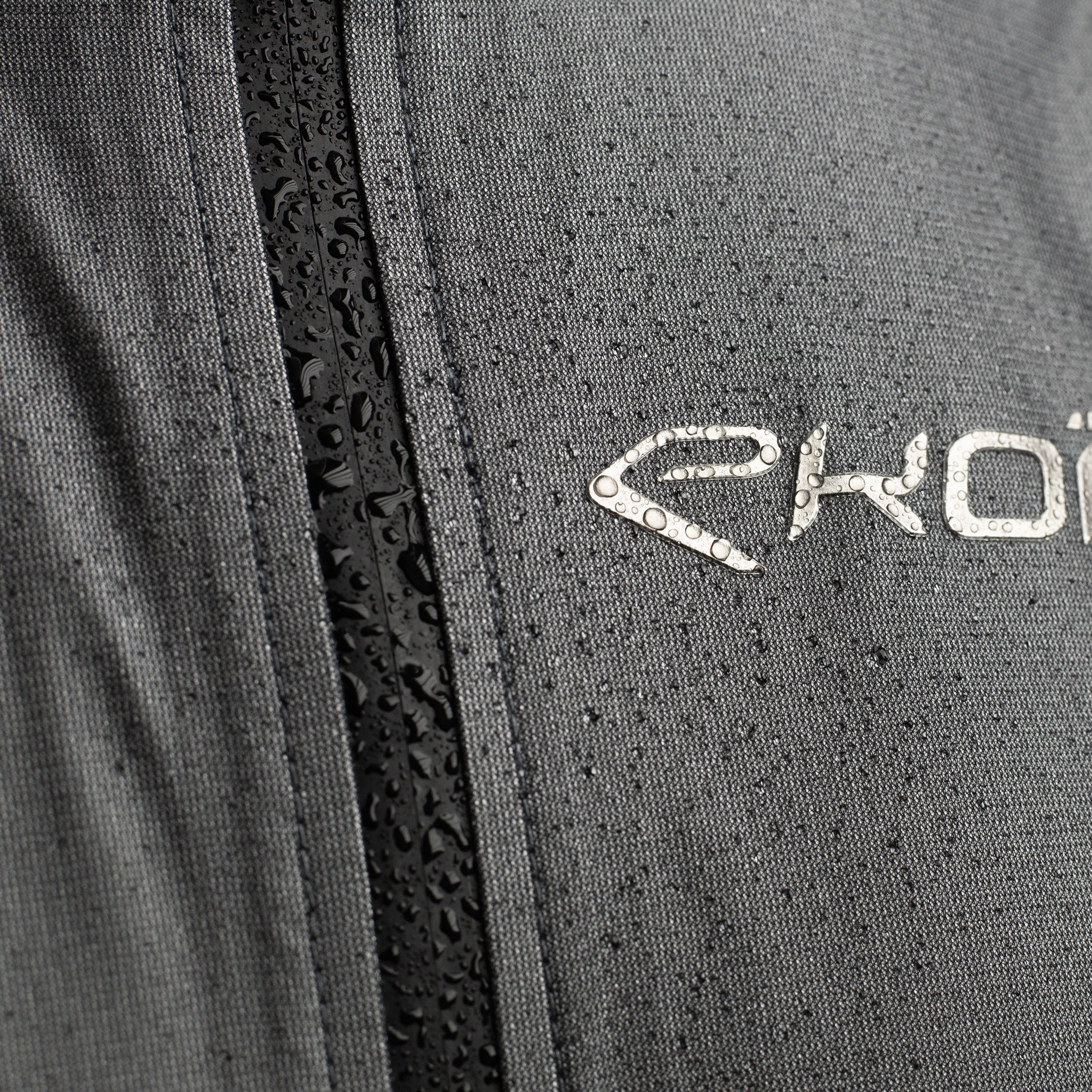 EKOI EVENT LIGHT RAIN JACKET BY STORM SHELL