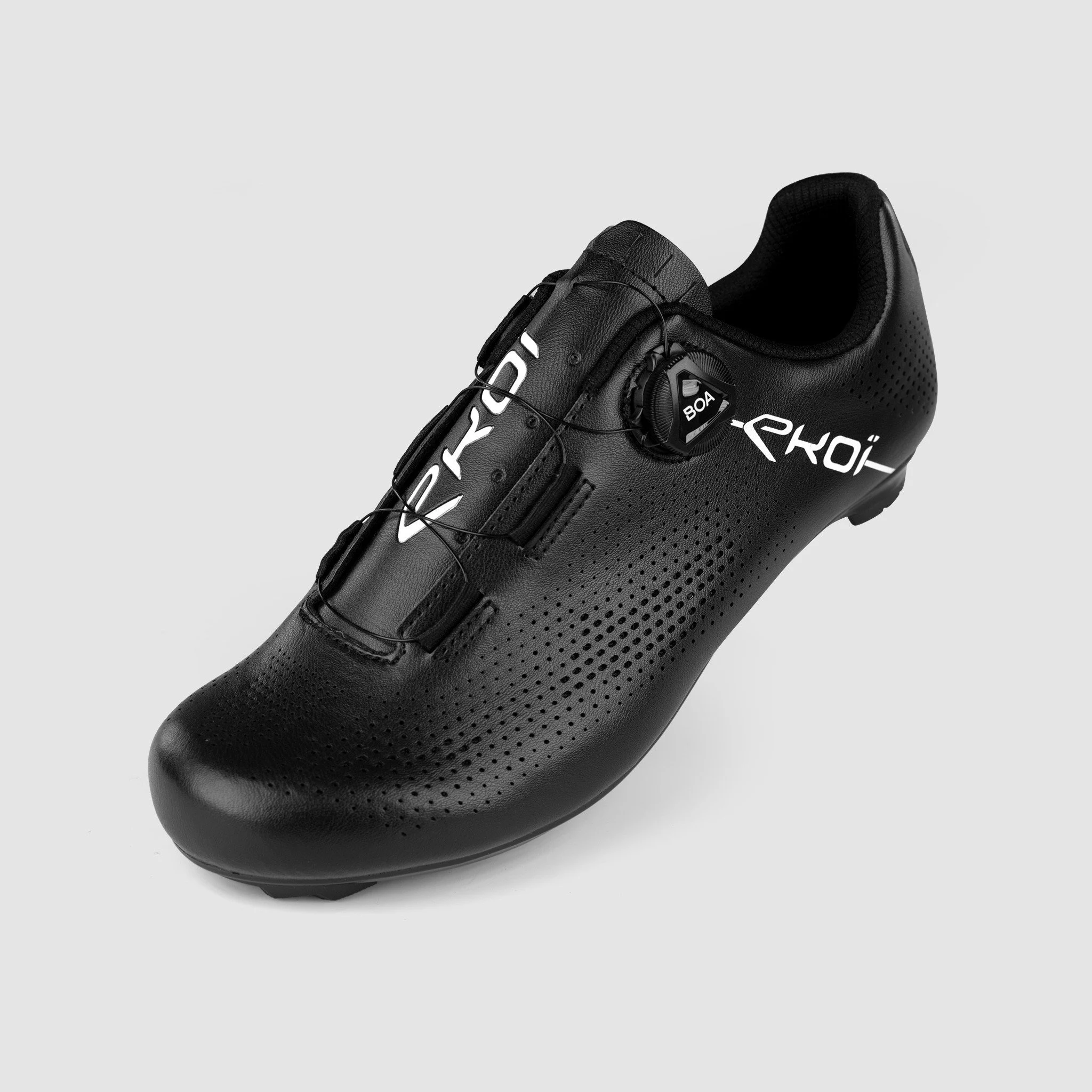 STRADA BOA® Black cycling shoes