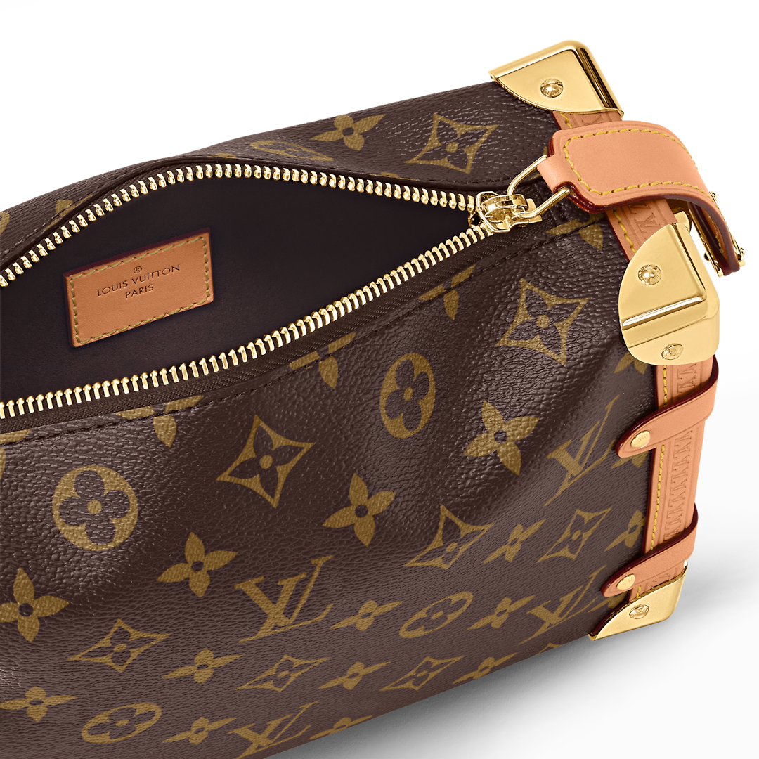 LouisVuitton  SIDE TRUNK bag