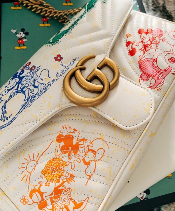Gucci GG Marmont Disney x Colorful Mickey & Minnie Mouse Printing Brass Logo Buckle 2022 Female New Chain Flap Handbag Cream