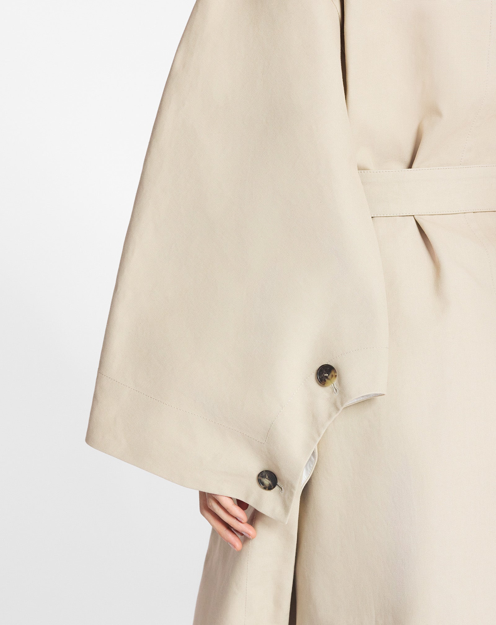 Cape coat with a collar