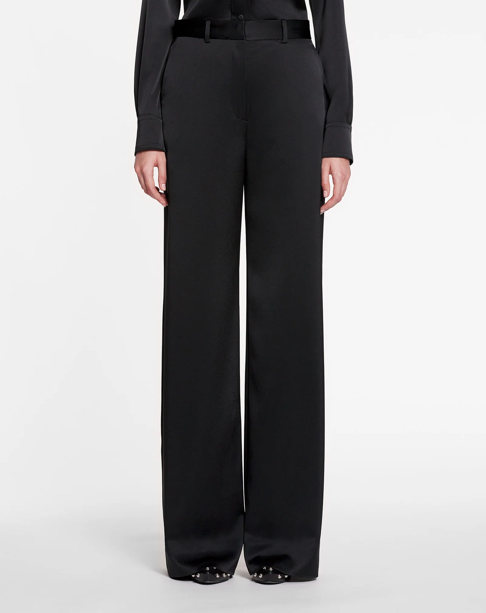 Wide-leg tailored pants
