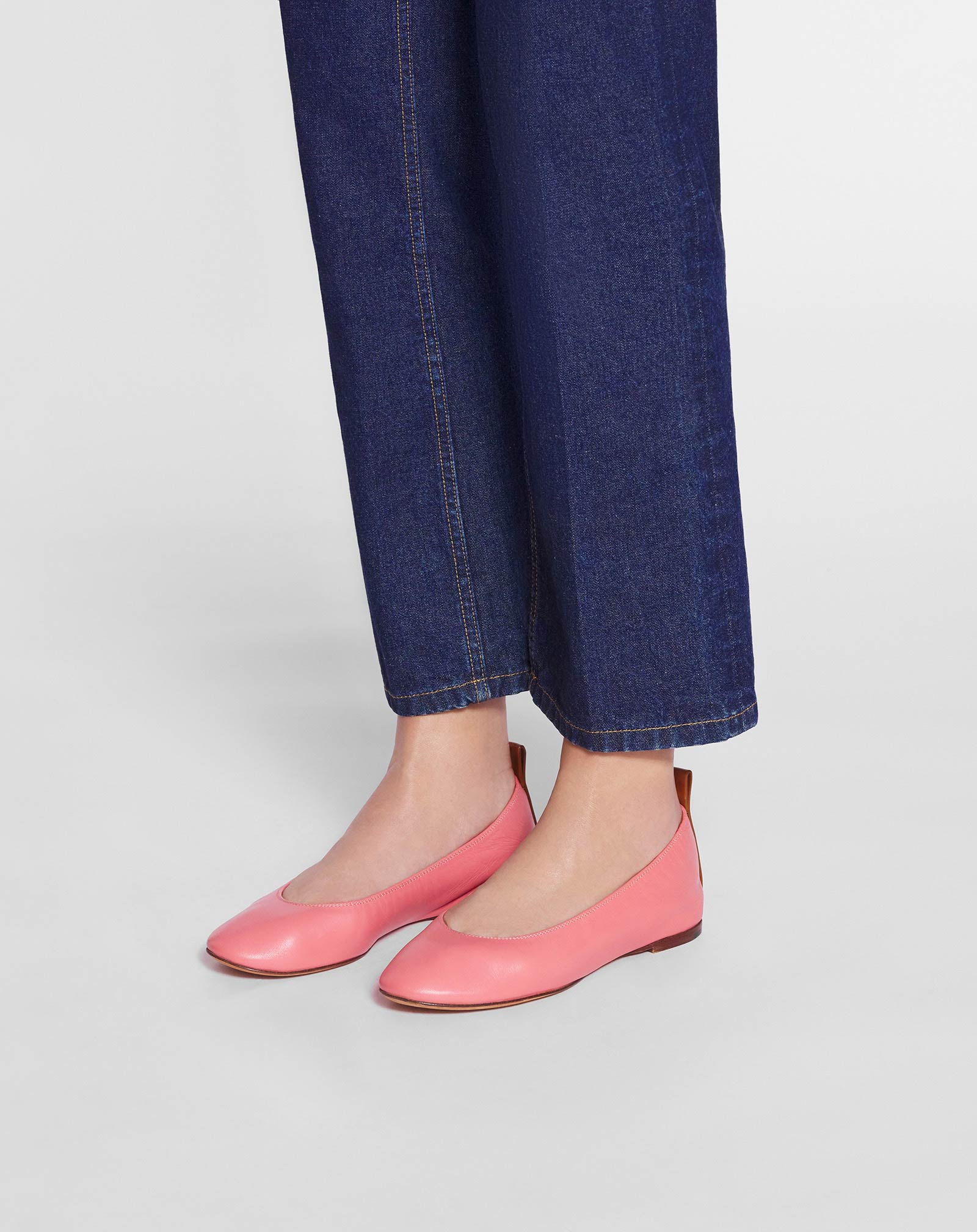 The leather ballerina flat