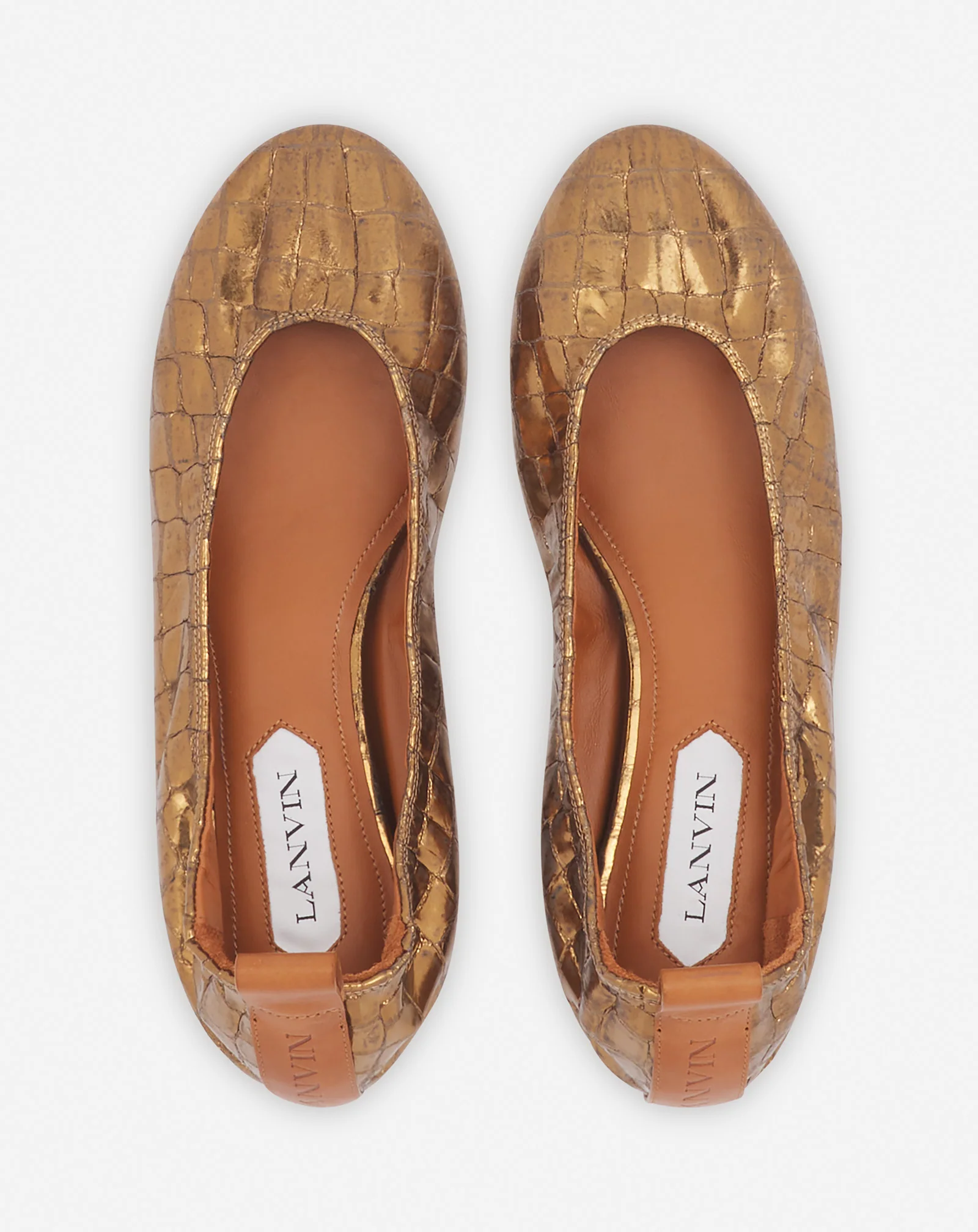 The ballerina in crocodile-effect leather