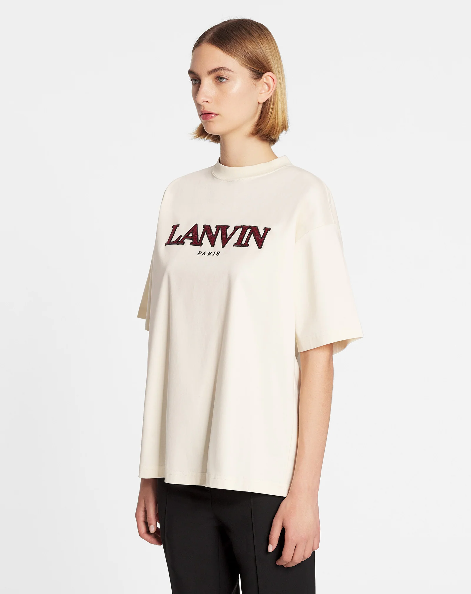 Oversized embroidered curb t-shirt