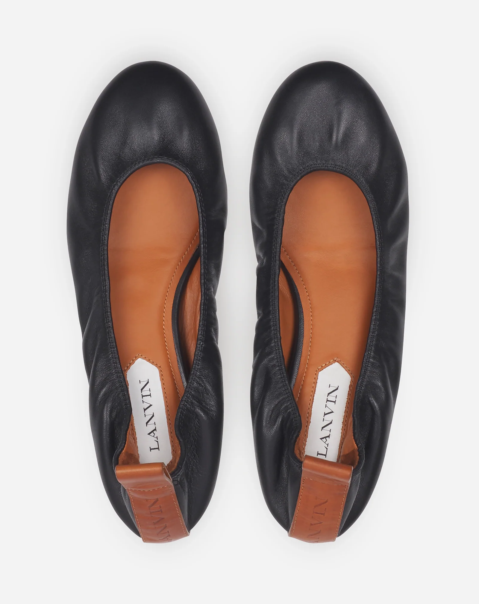 The leather ballerina flat