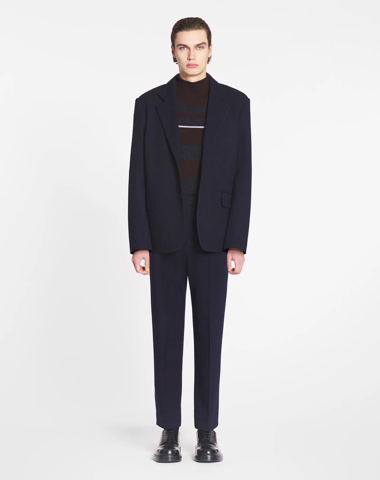 Pants with an elastic waistband