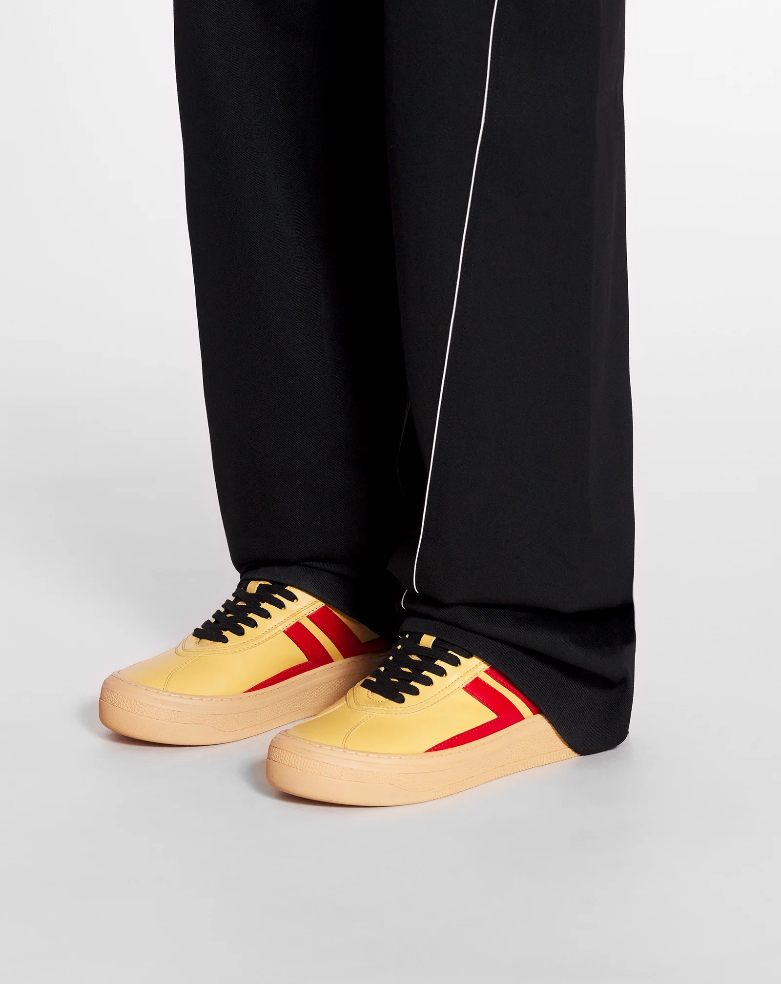 Leather cash sneakers lanvin x future for men