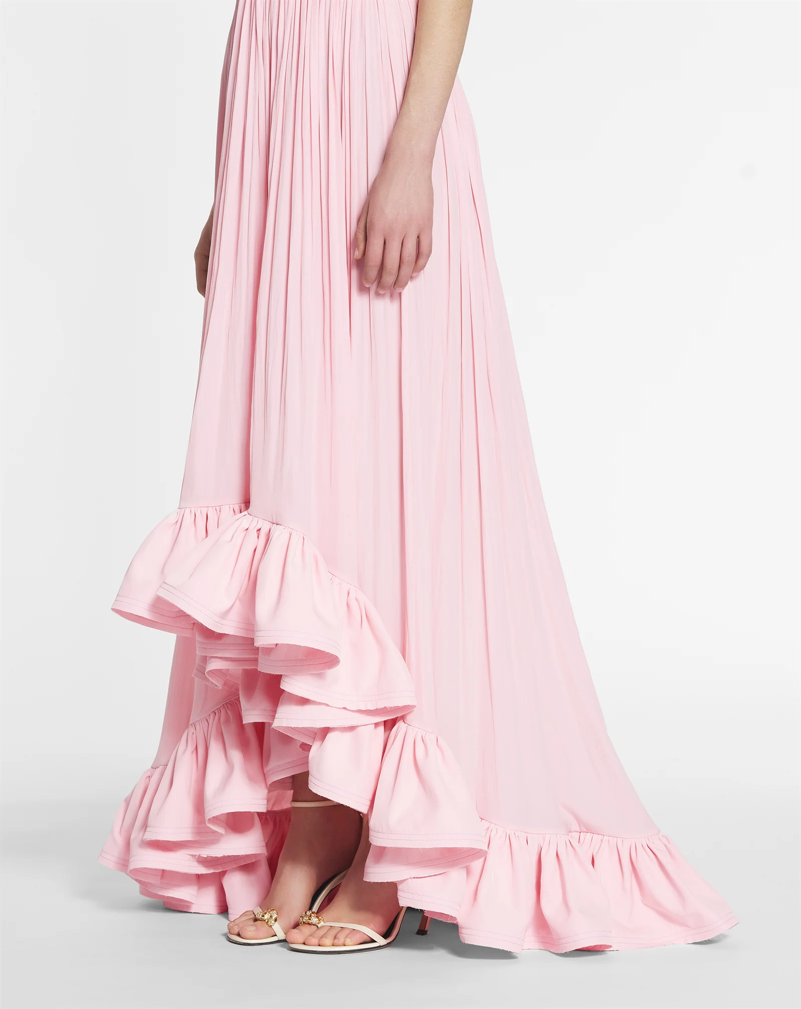 Long dress with ruffles