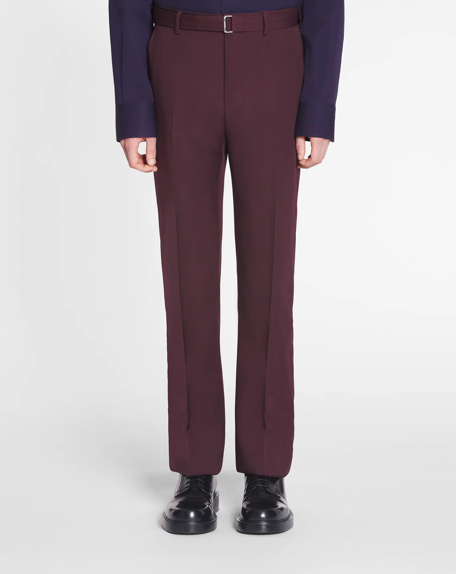 Suit pants with belt