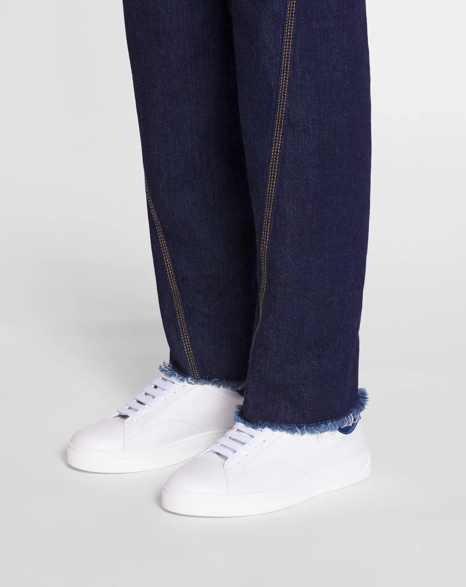 Ddb0 leather sneakers