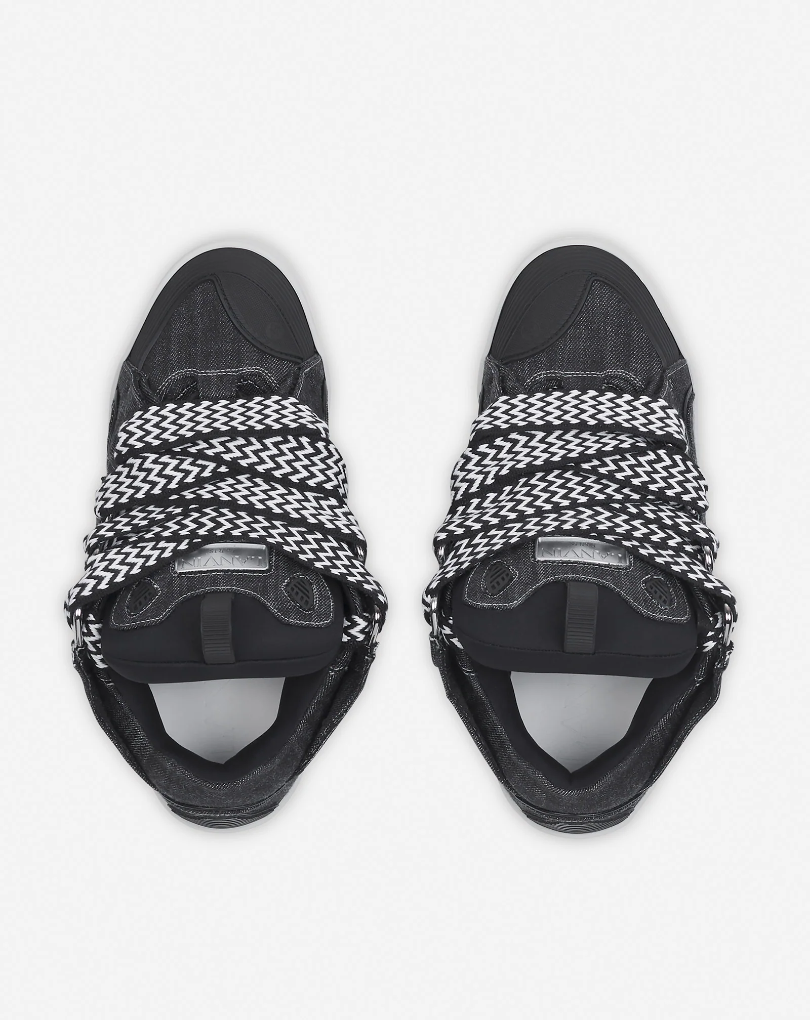 Curb sneakers in denim