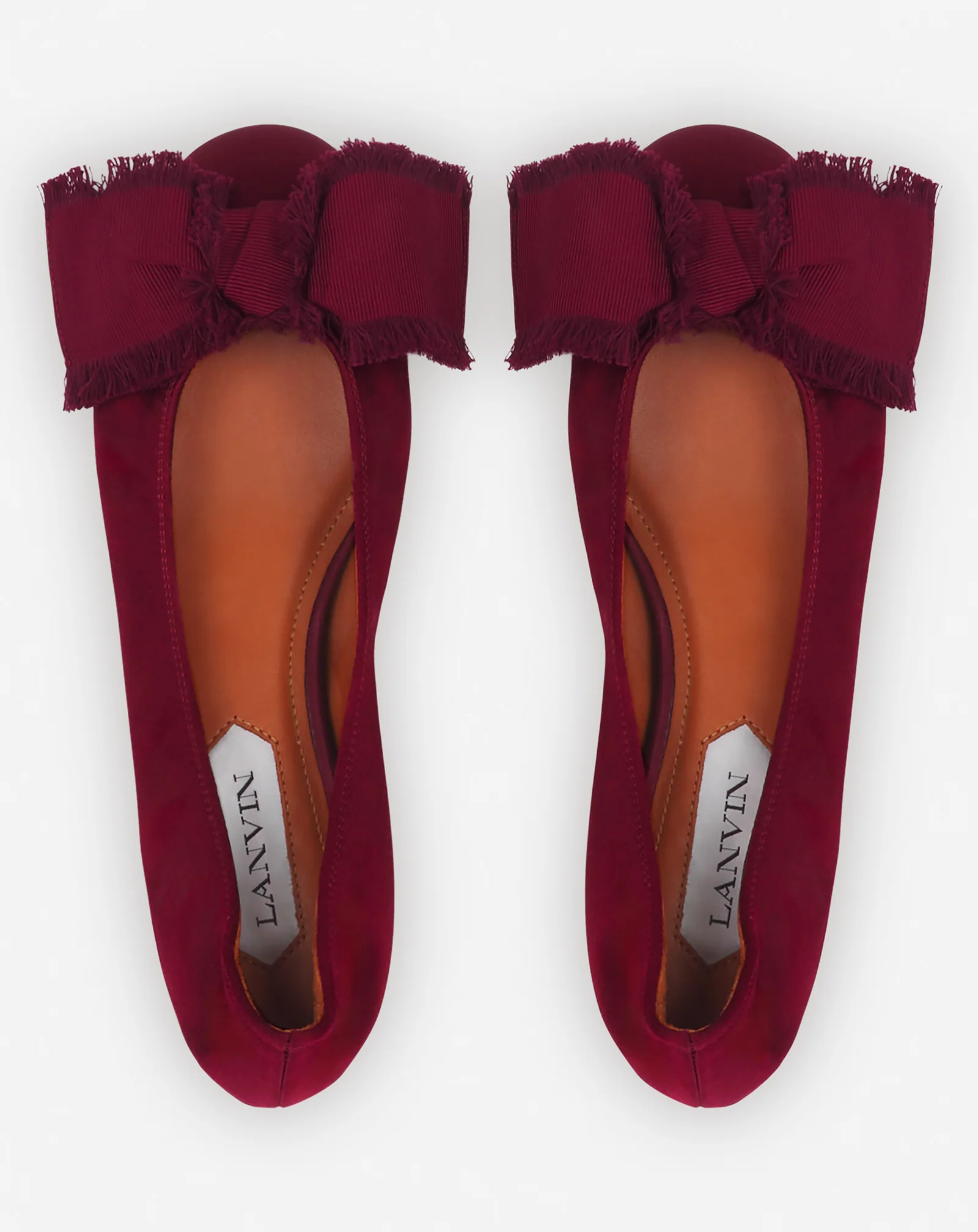 Ballerina flat with a satin bow