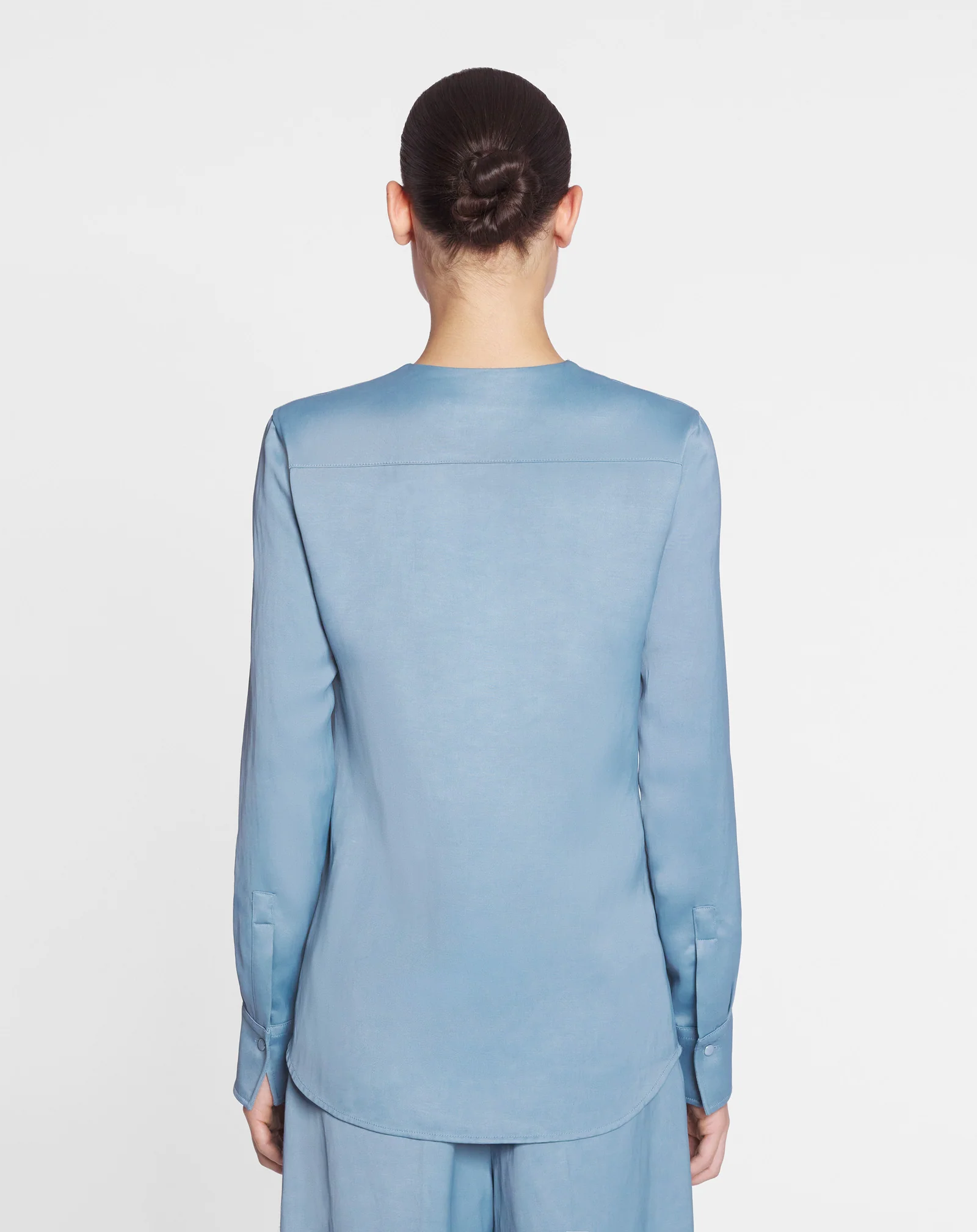 Collarless shirt with embroidered pocket