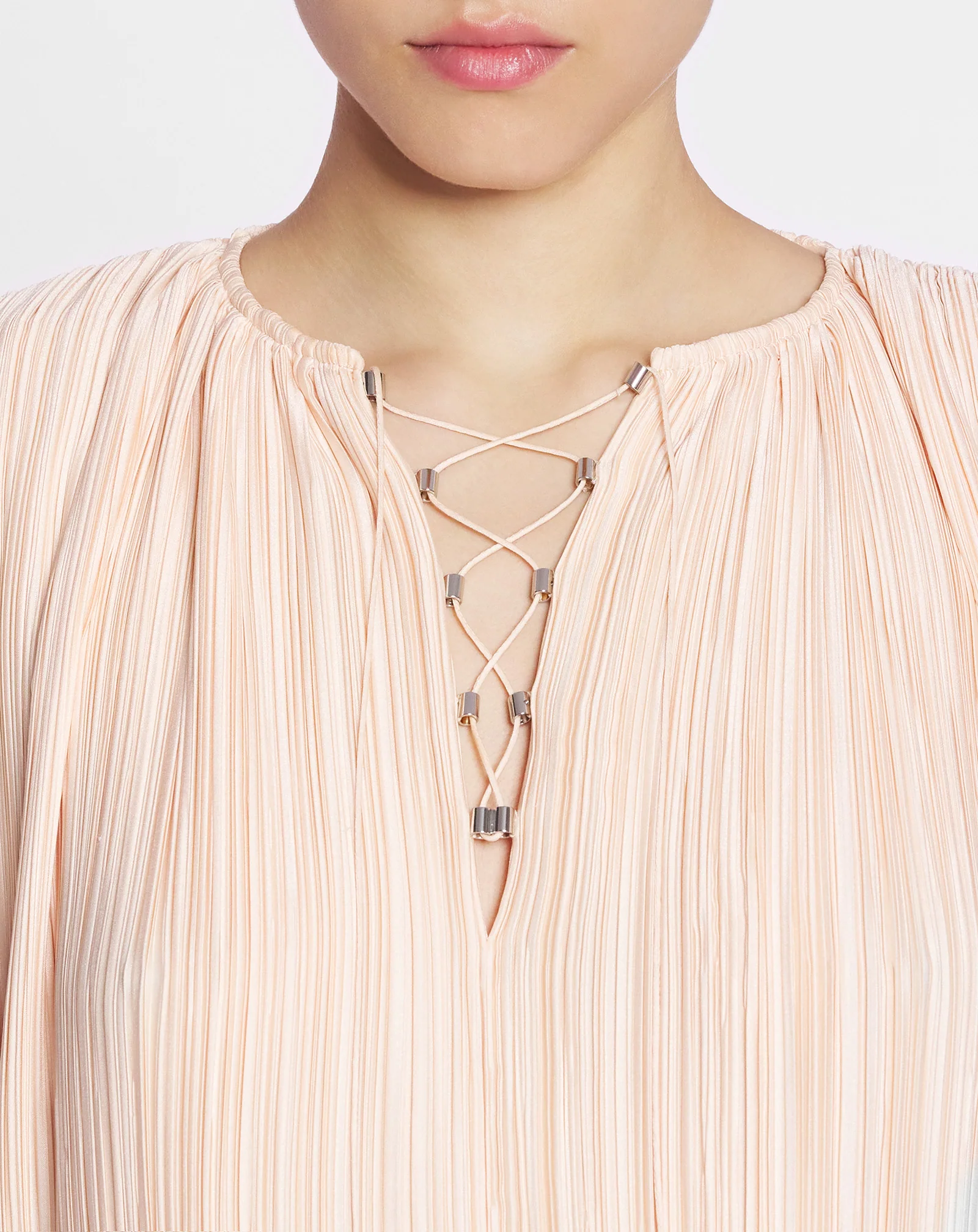 Short-sleeved pleated dress