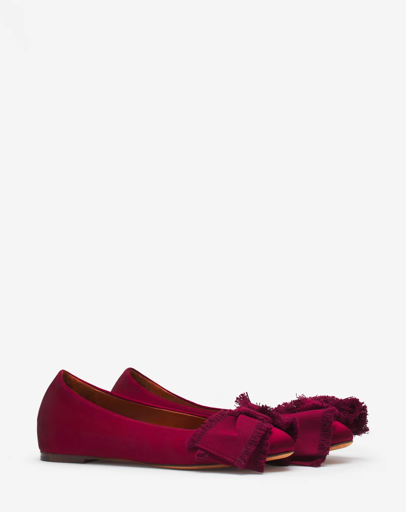 Ballerina flat with a satin bow