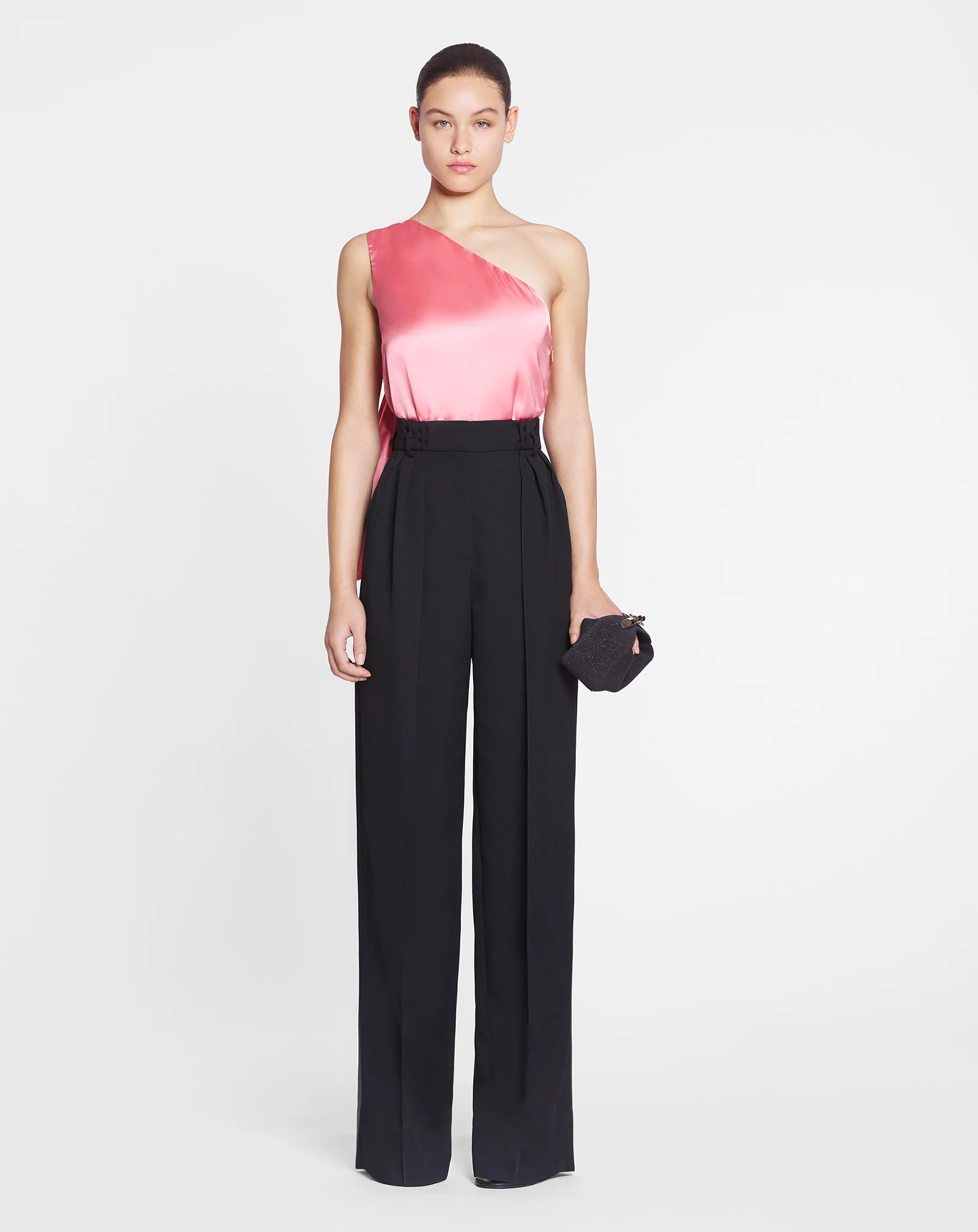 Asymmetrical top with ribbon detail