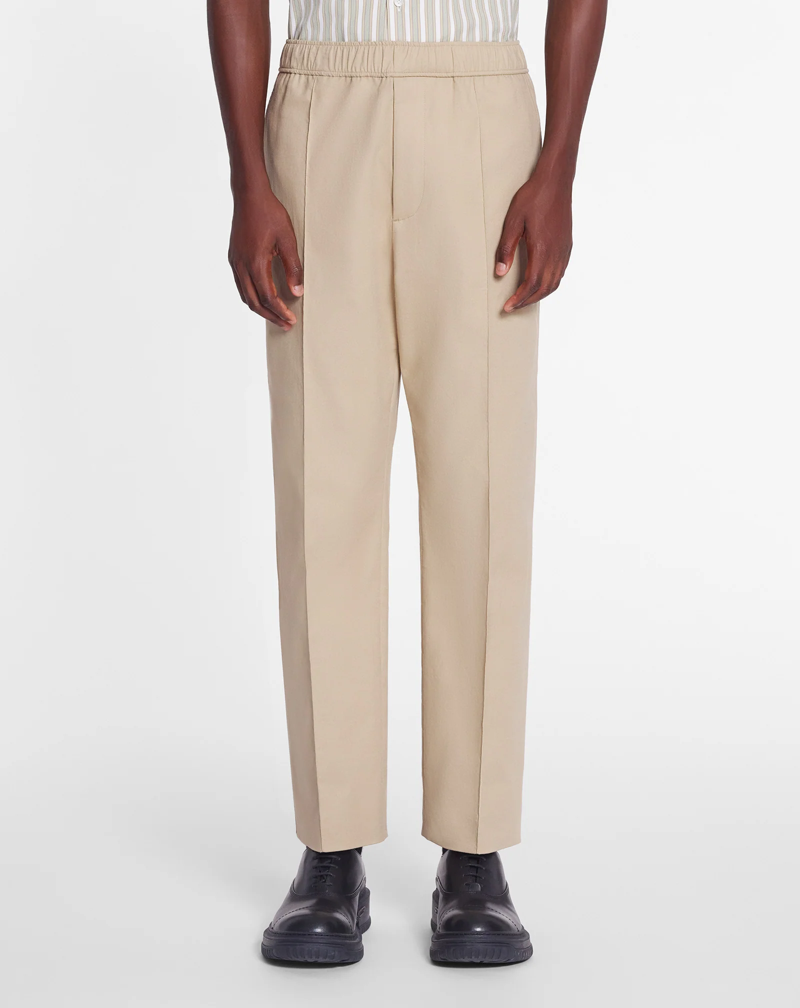 Suit pants with an elasticated waistband