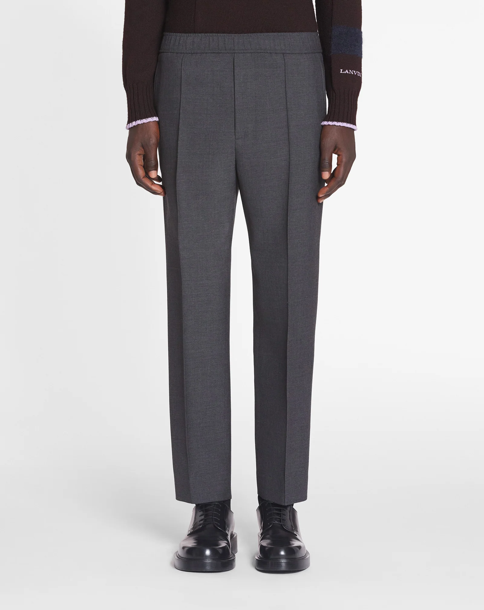 Pants with an elastic waistband