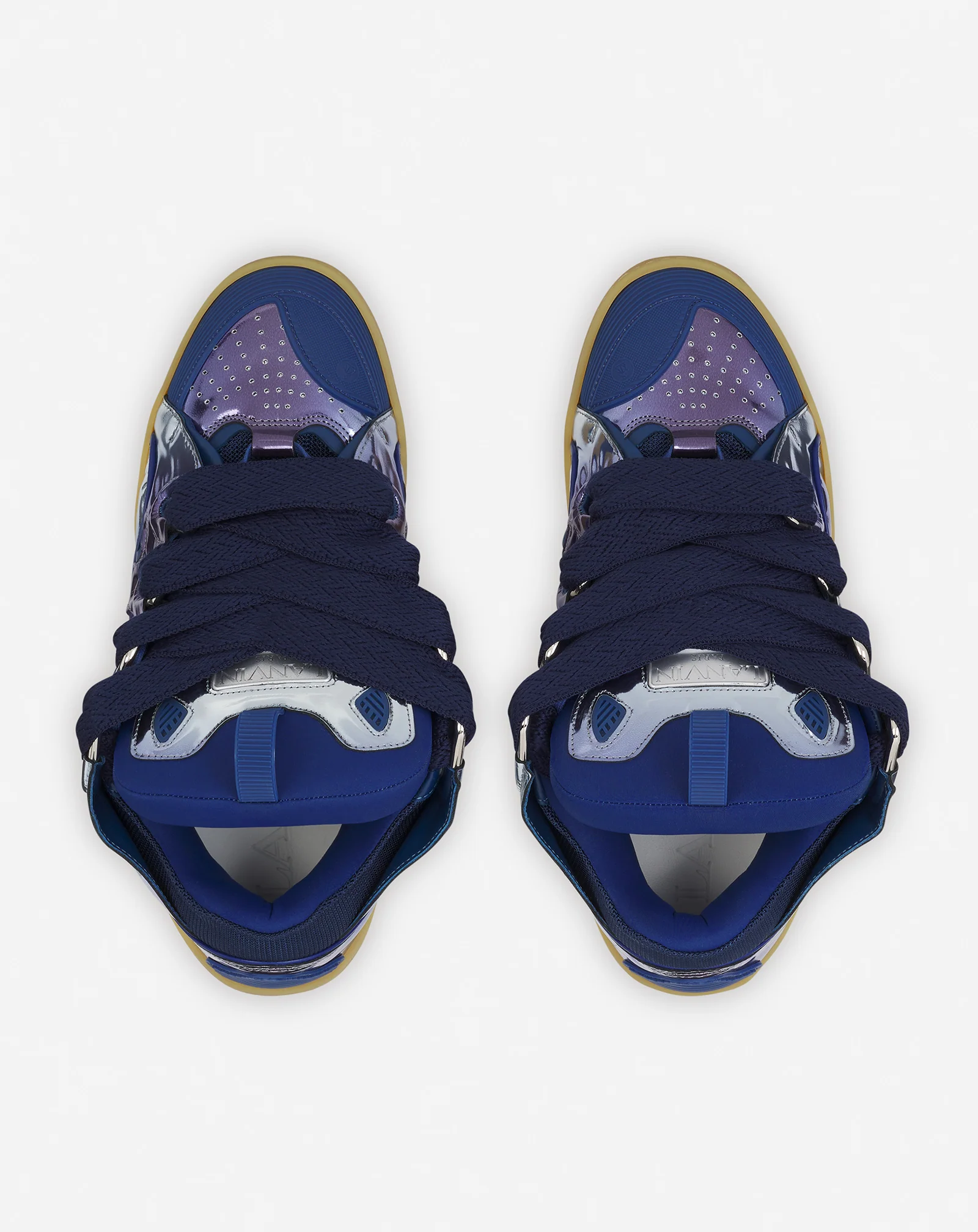 Curb sneakers in metallic leather