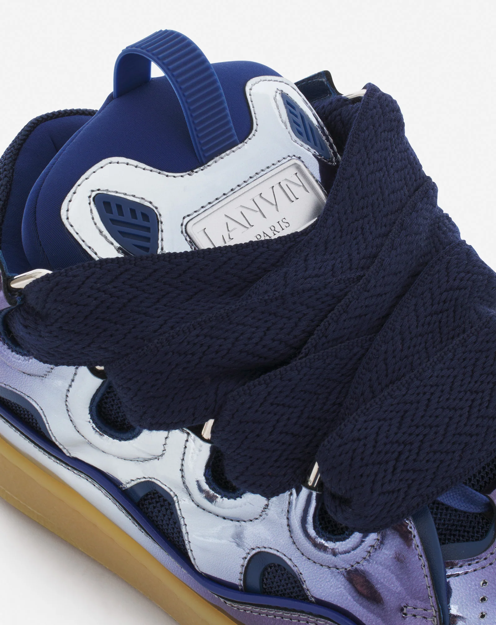 Curb sneakers in metallic leather