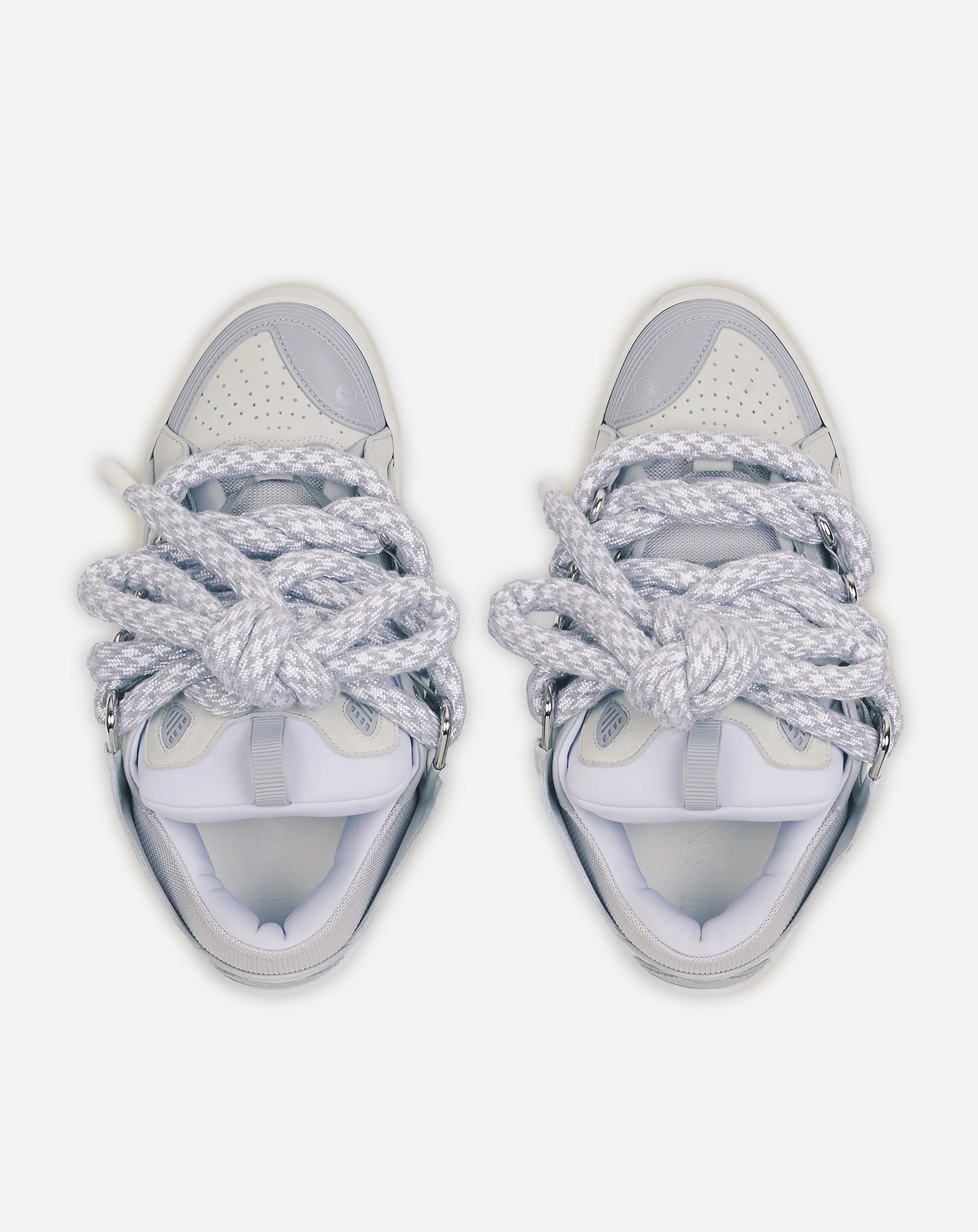 Curb sneakers in leather with snake laces