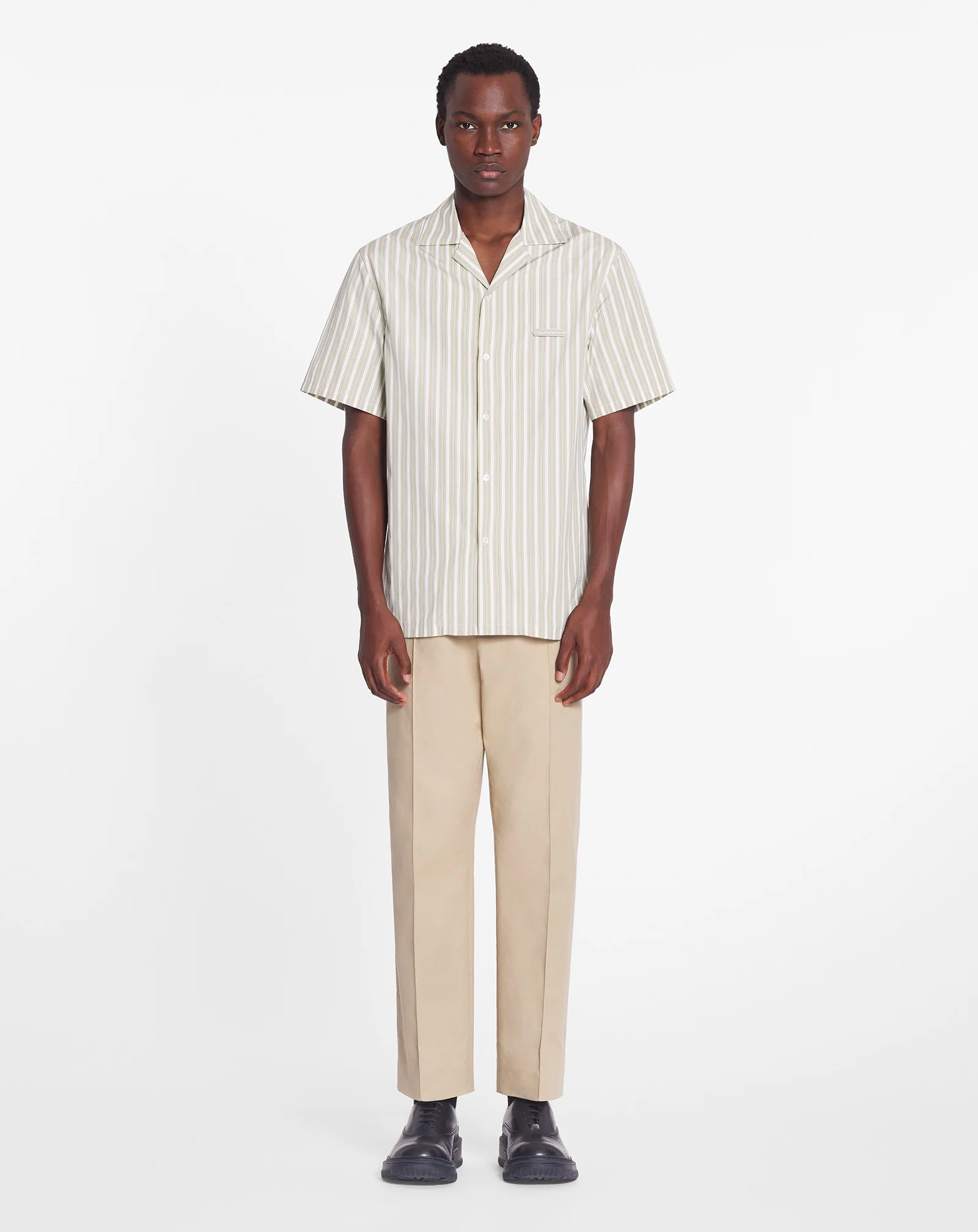 Suit pants with an elasticated waistband