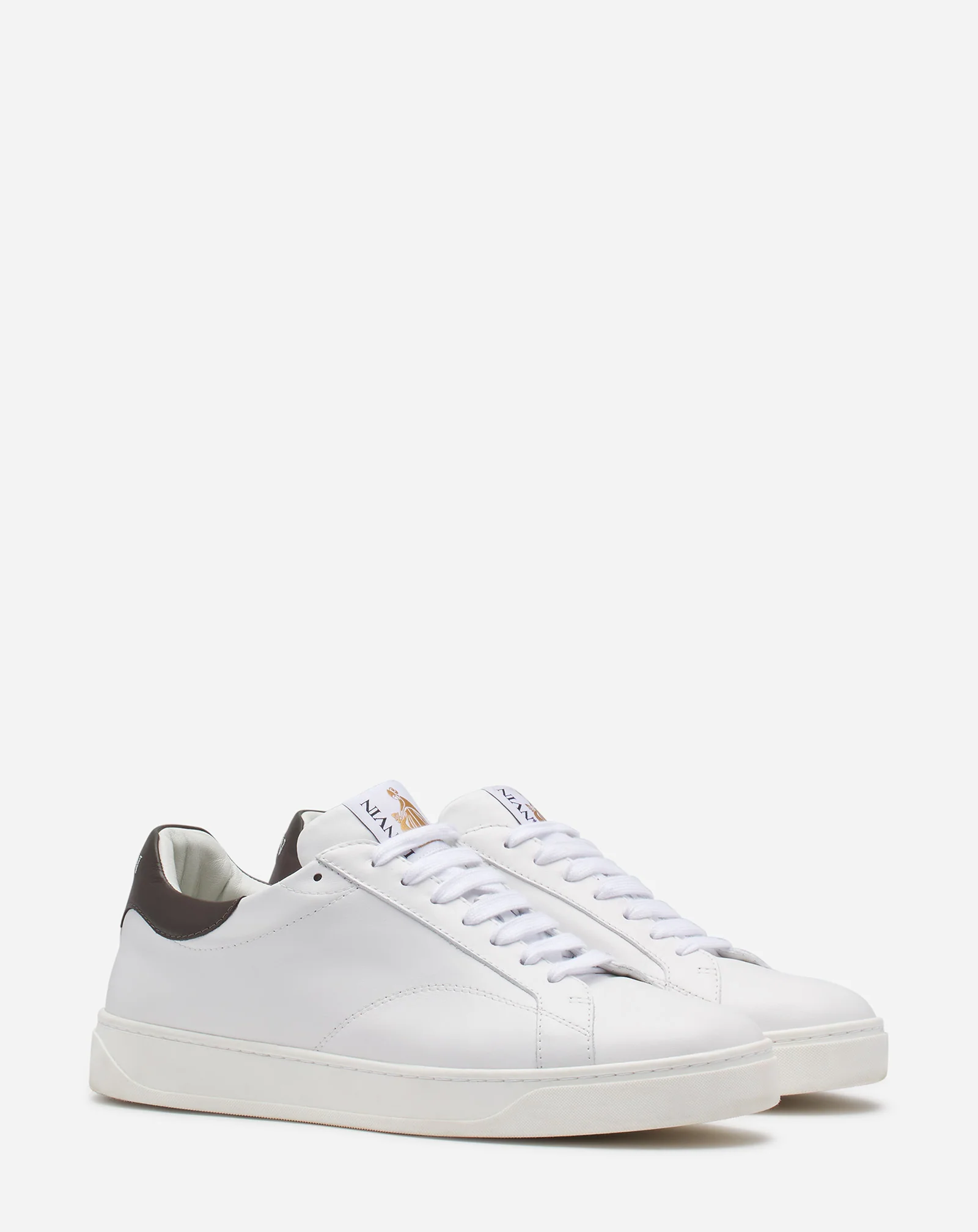 Ddb0 leather sneakers