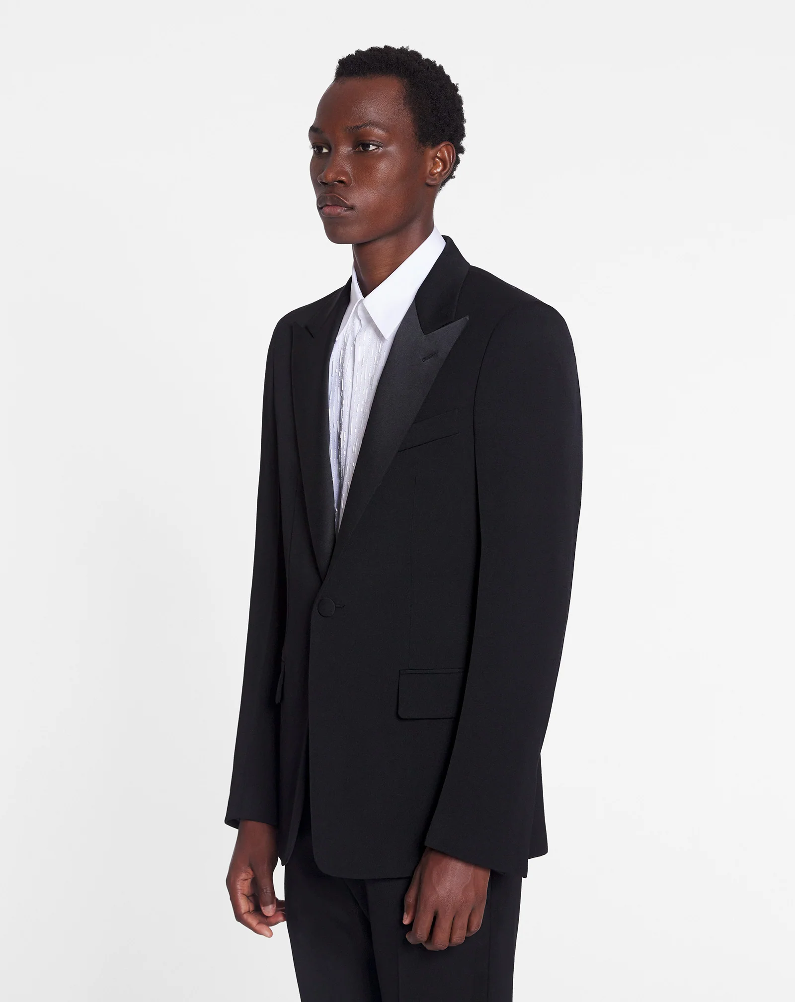 Satin collar tuxedo jacket