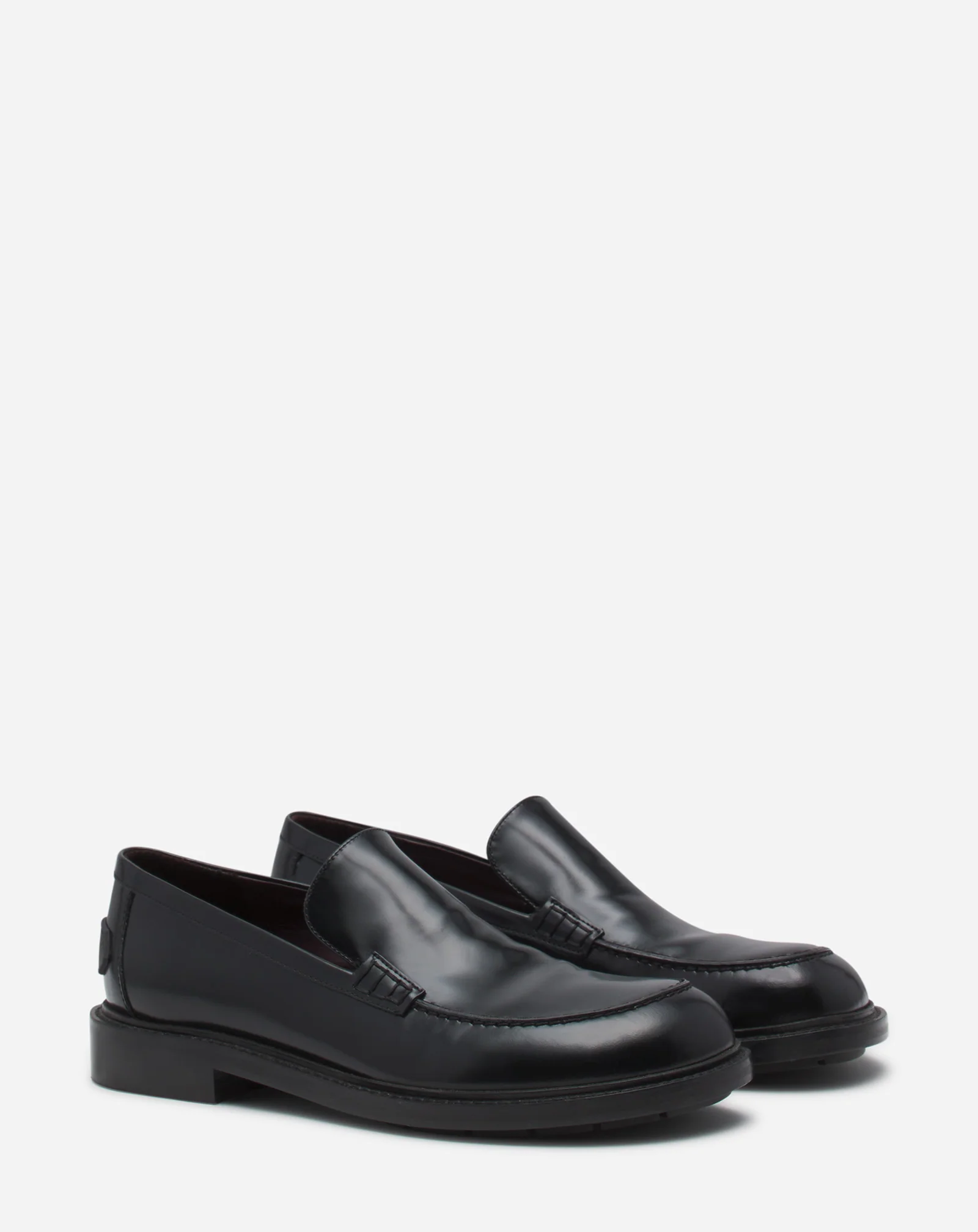 Spinto loafers in glossy leather