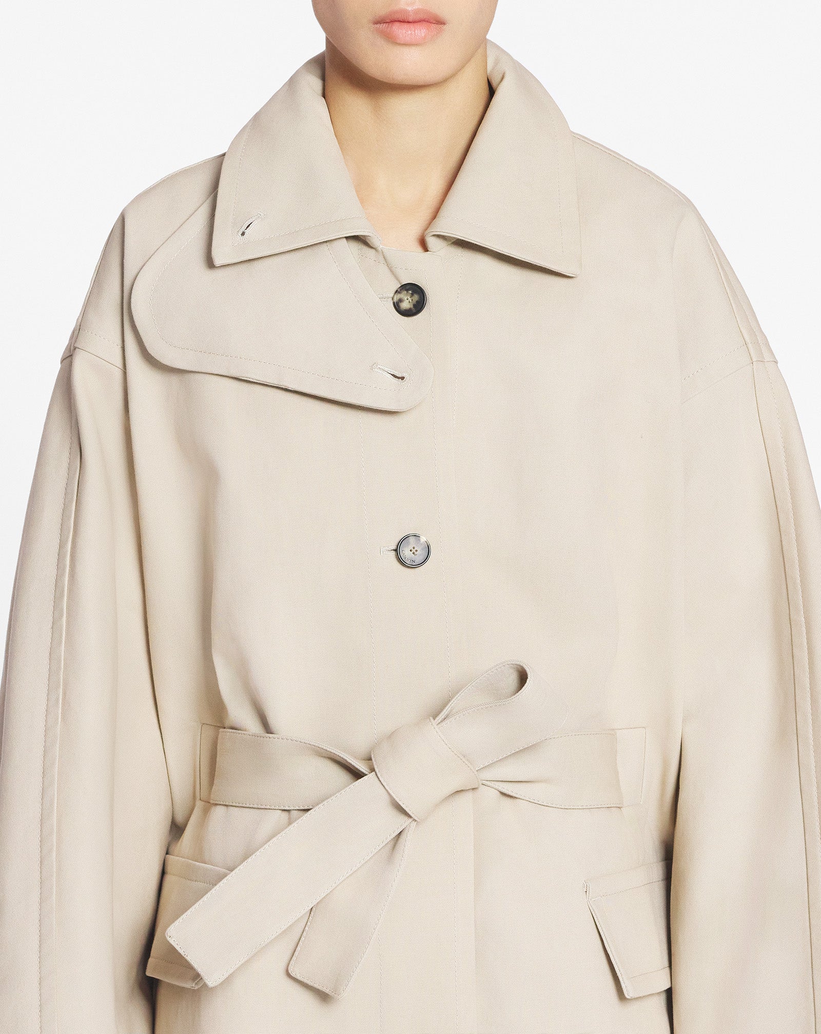 Cape coat with a collar