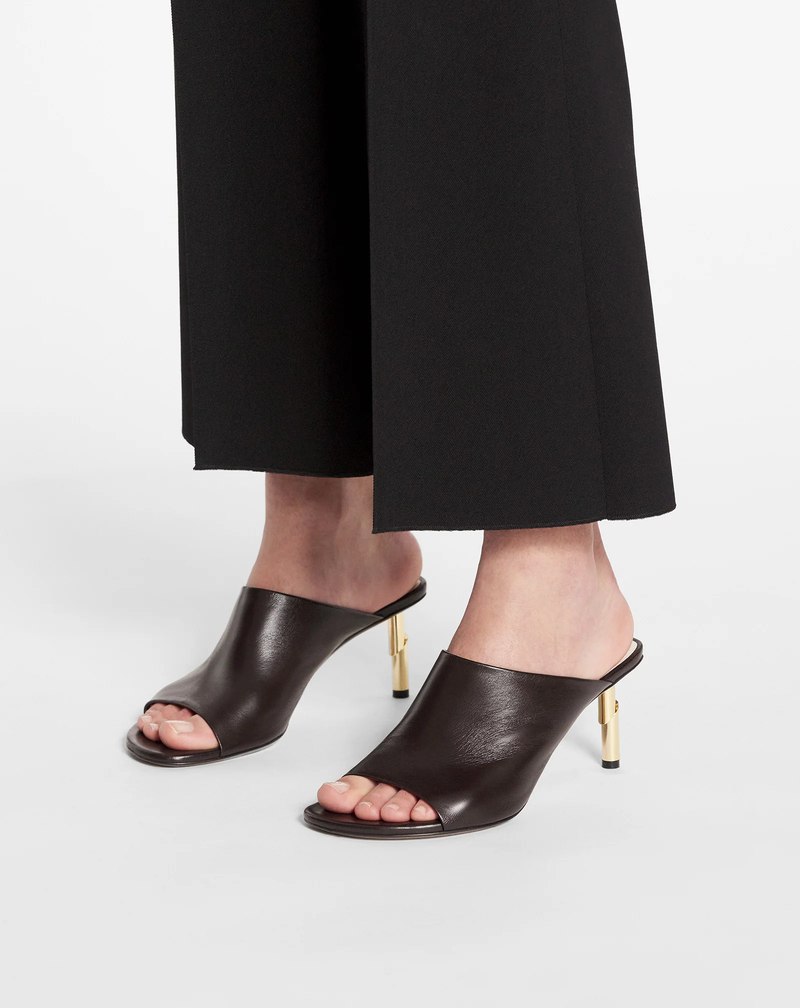 Leather sequence by lanvin mules